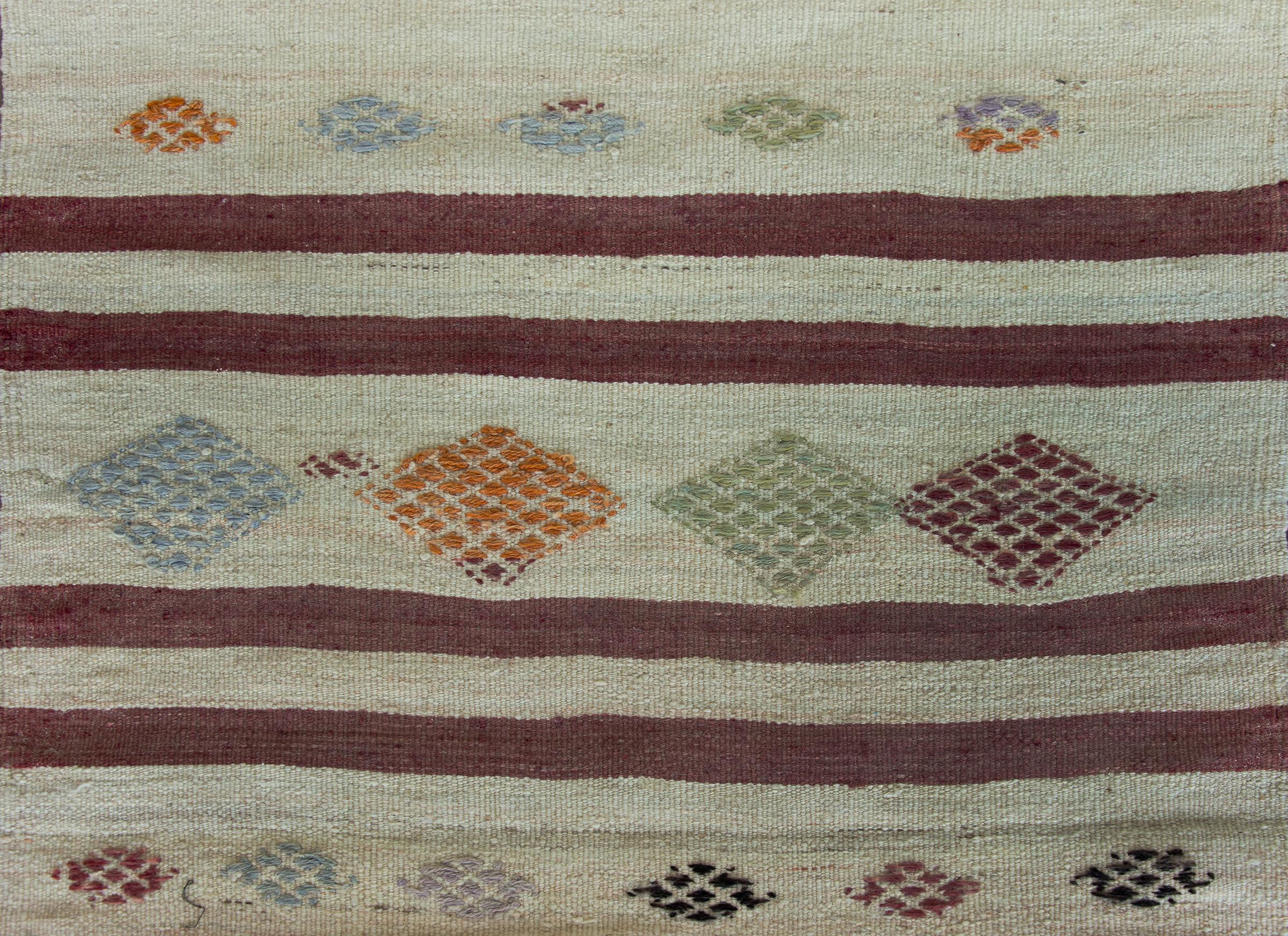 Tapis Kilim turc vintage Konya en vente 2