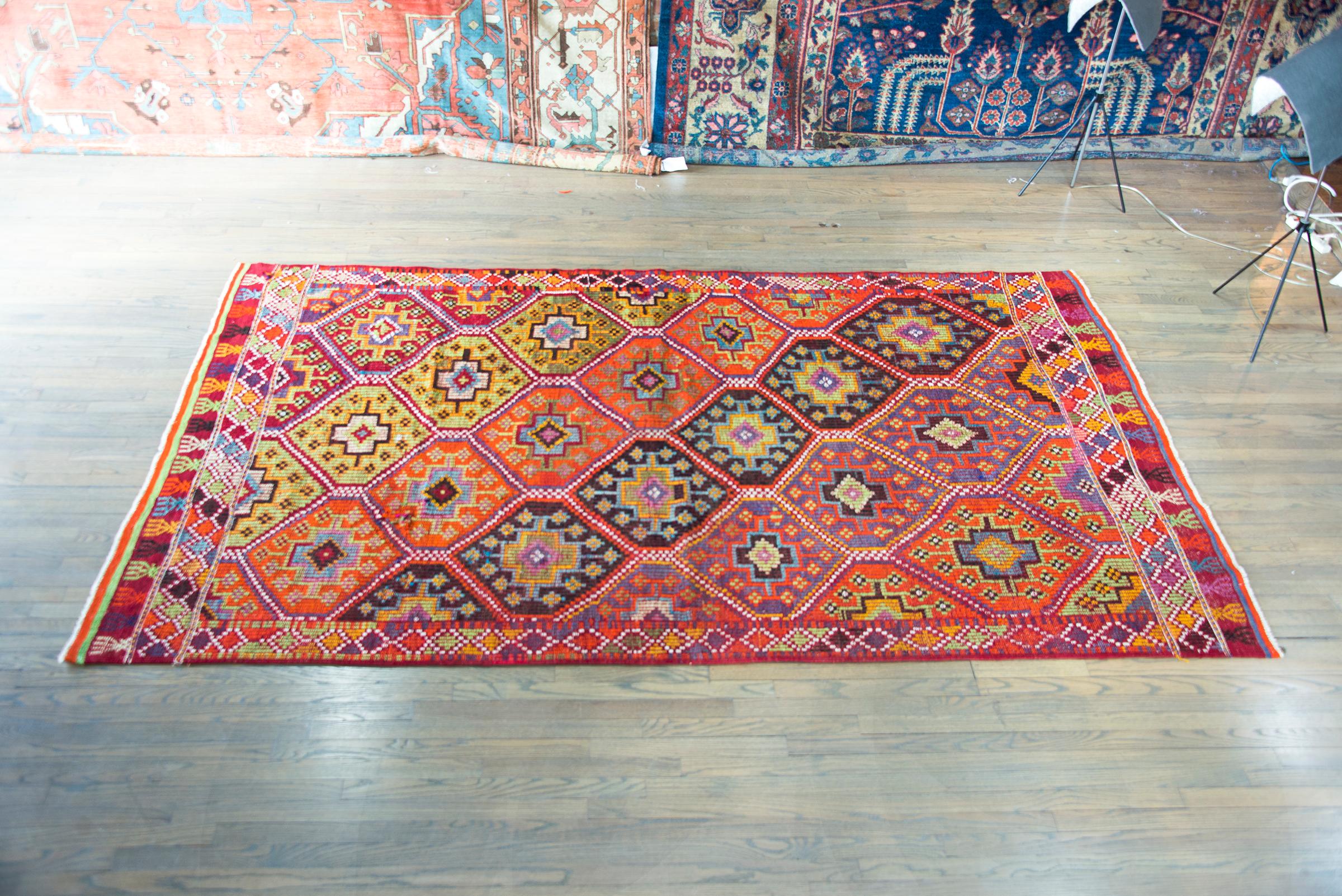 Türkischer Konya-Teppich, Vintage im Angebot 8