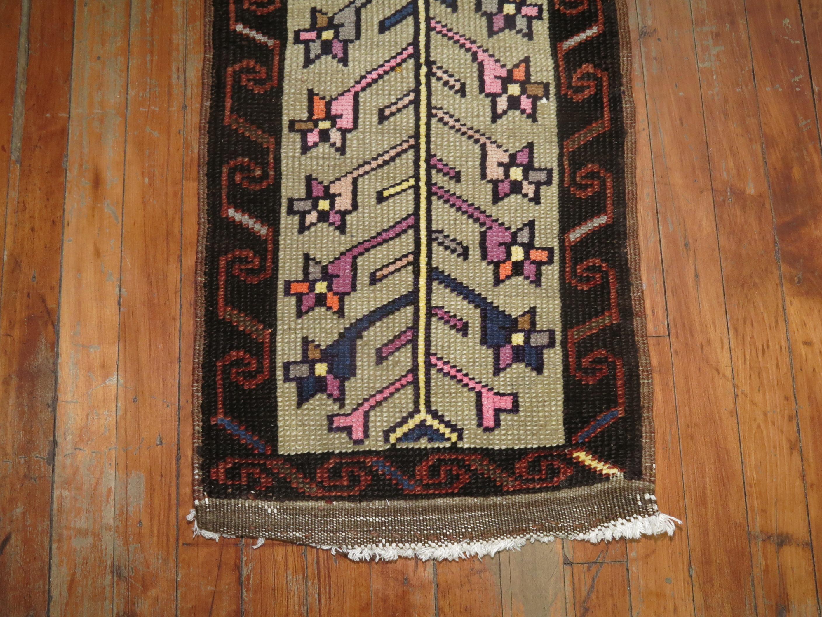 Tribal vintage Turkish Konya rug from the mid-20th century.