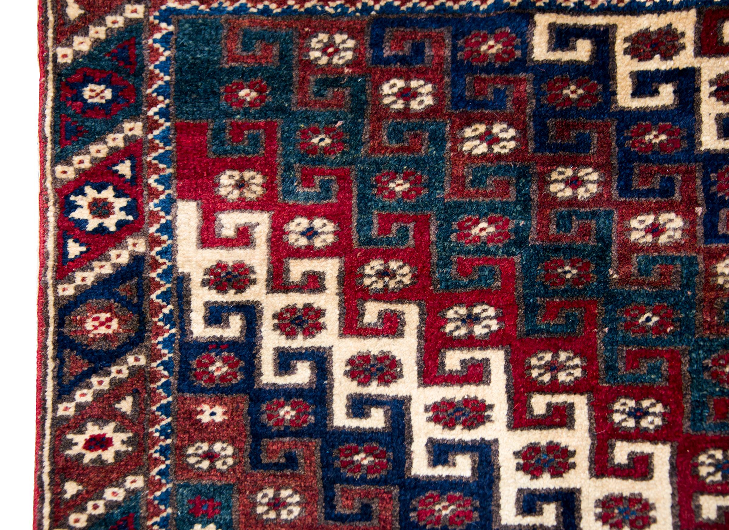 Tapis turc vintage de Konya Bon état - En vente à Chicago, IL