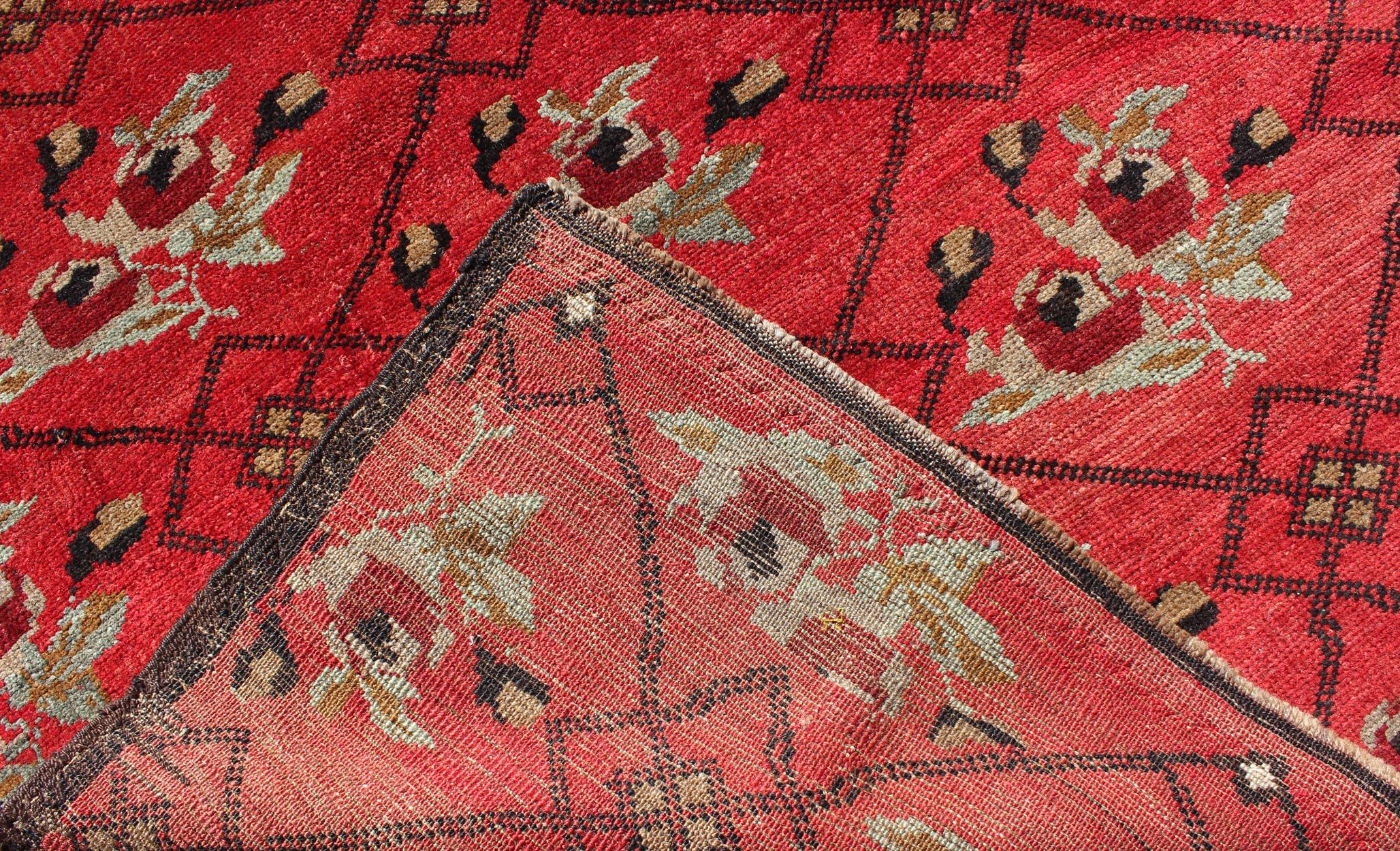 20th Century Vintage Turkish Konya Rug in Regal Red and Black Latticework Pattern For Sale