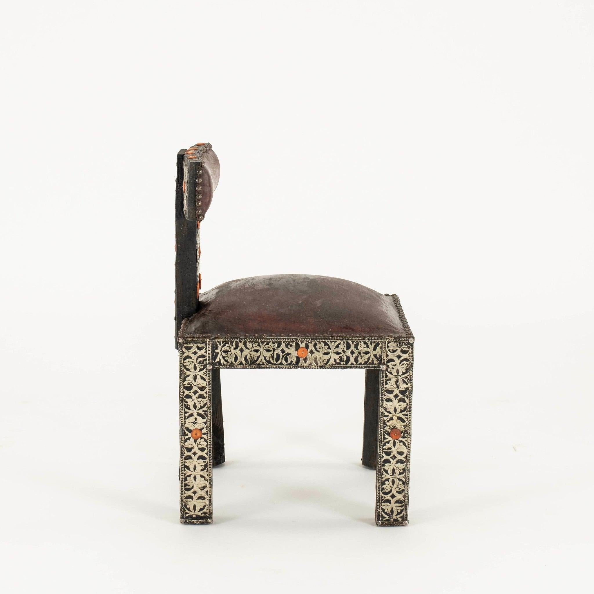 Vintage Turkish Leather Chair In Good Condition For Sale In Houston, TX