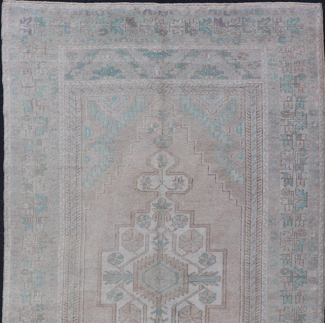 Vintage Turkish Medallion Oushak Area Rug in Tan, Taupe, Pink, and Green For Sale 4