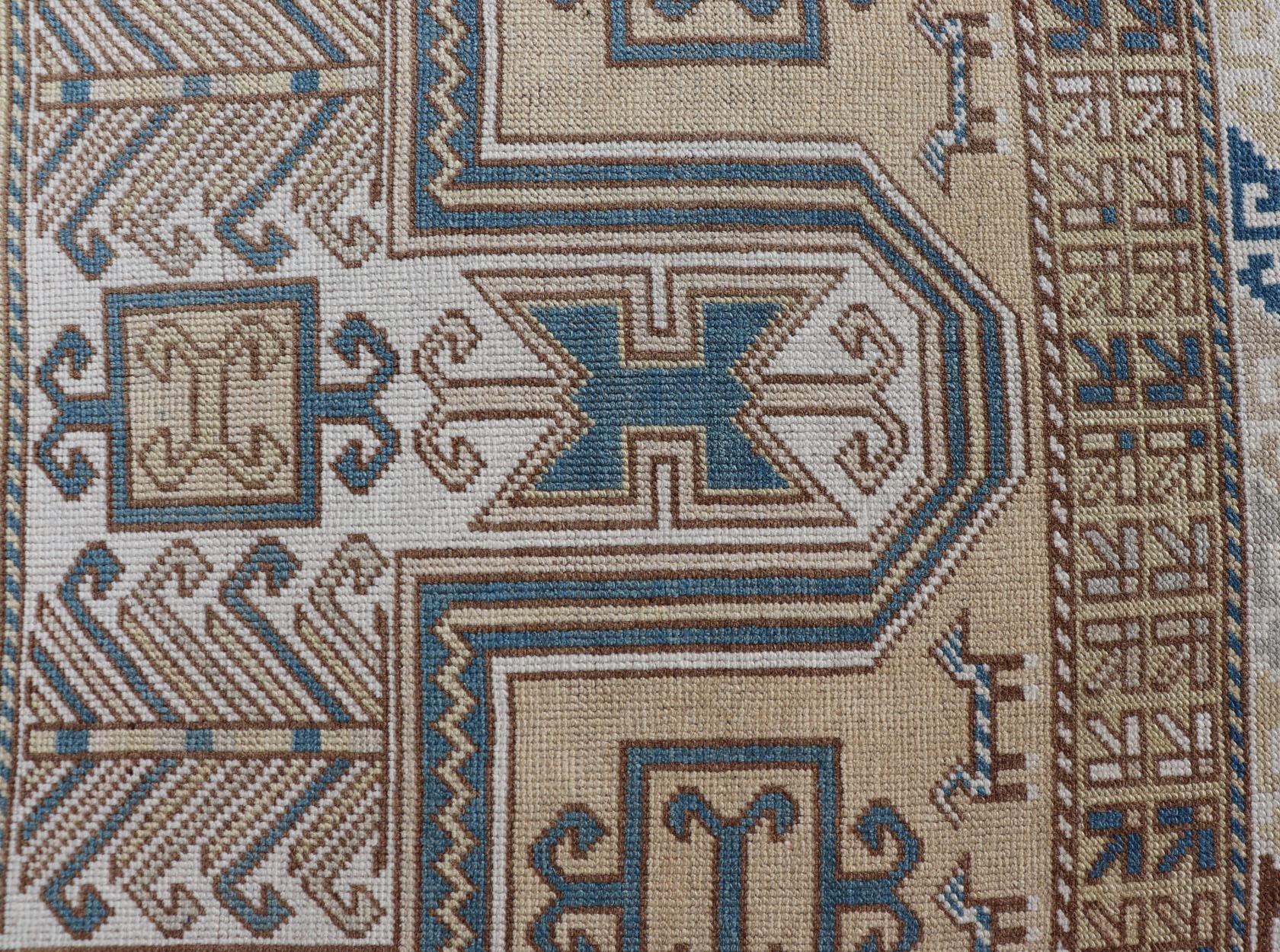 Tappeto vintage Oushak a medaglioni turchi in blu, moka e taupe  3'5