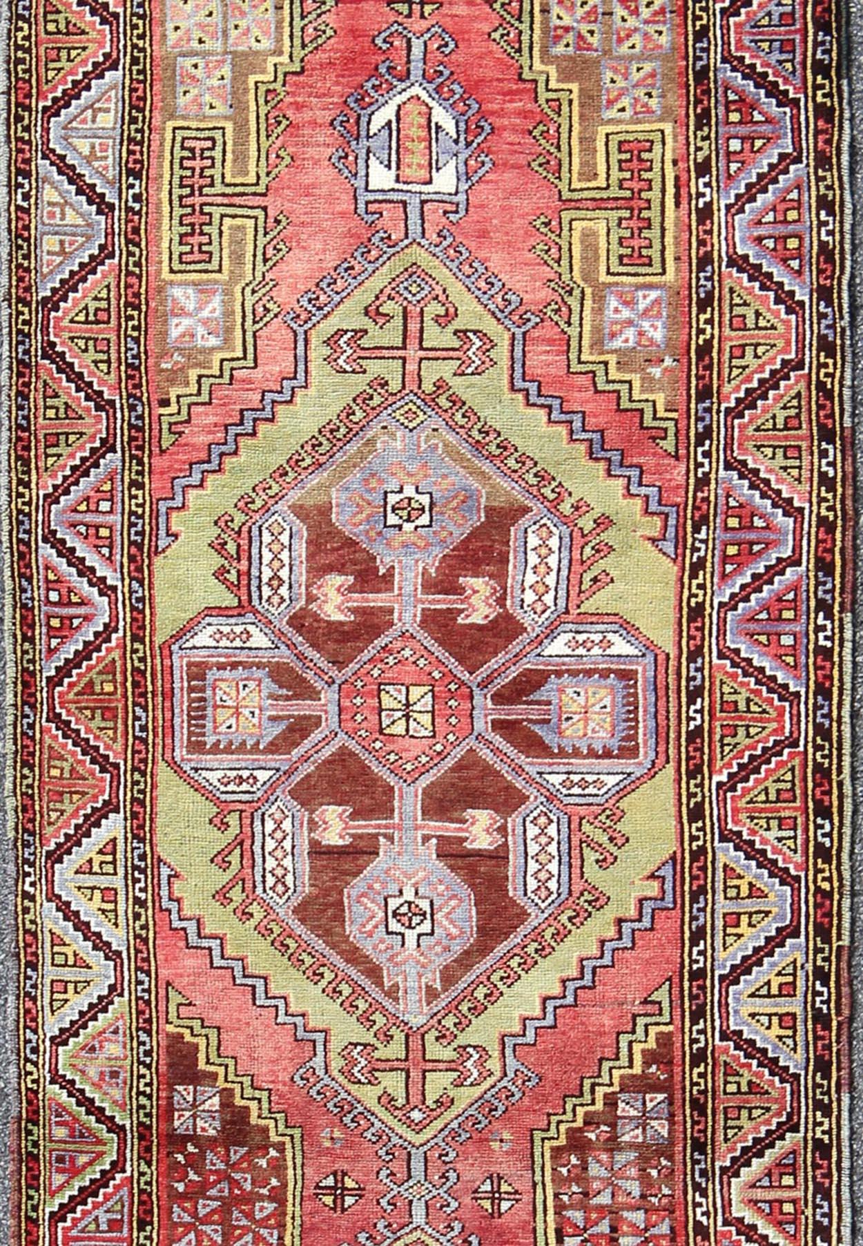 Vintage Turkish Medallion Runner with Large Medallions in Rose Red, Yellow Green In Good Condition For Sale In Atlanta, GA