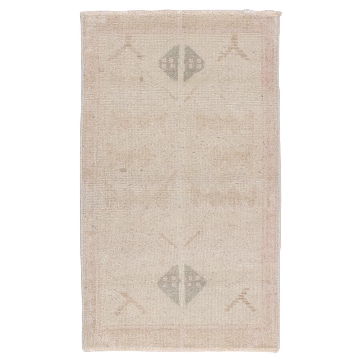 Vintage Turkish Mini Rug For Sale at 1stDibs