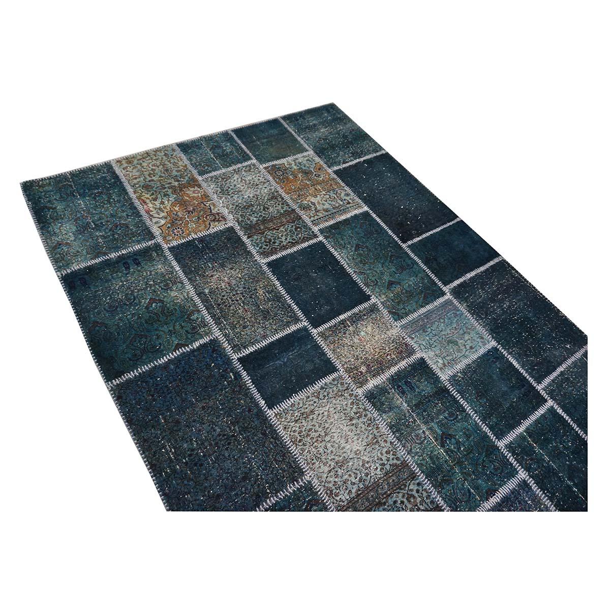 Türkischer moderner Patchwork-Teppich im Vintage-Stil 6x8 in Blau, handgefertigt, Distressed im Angebot 2