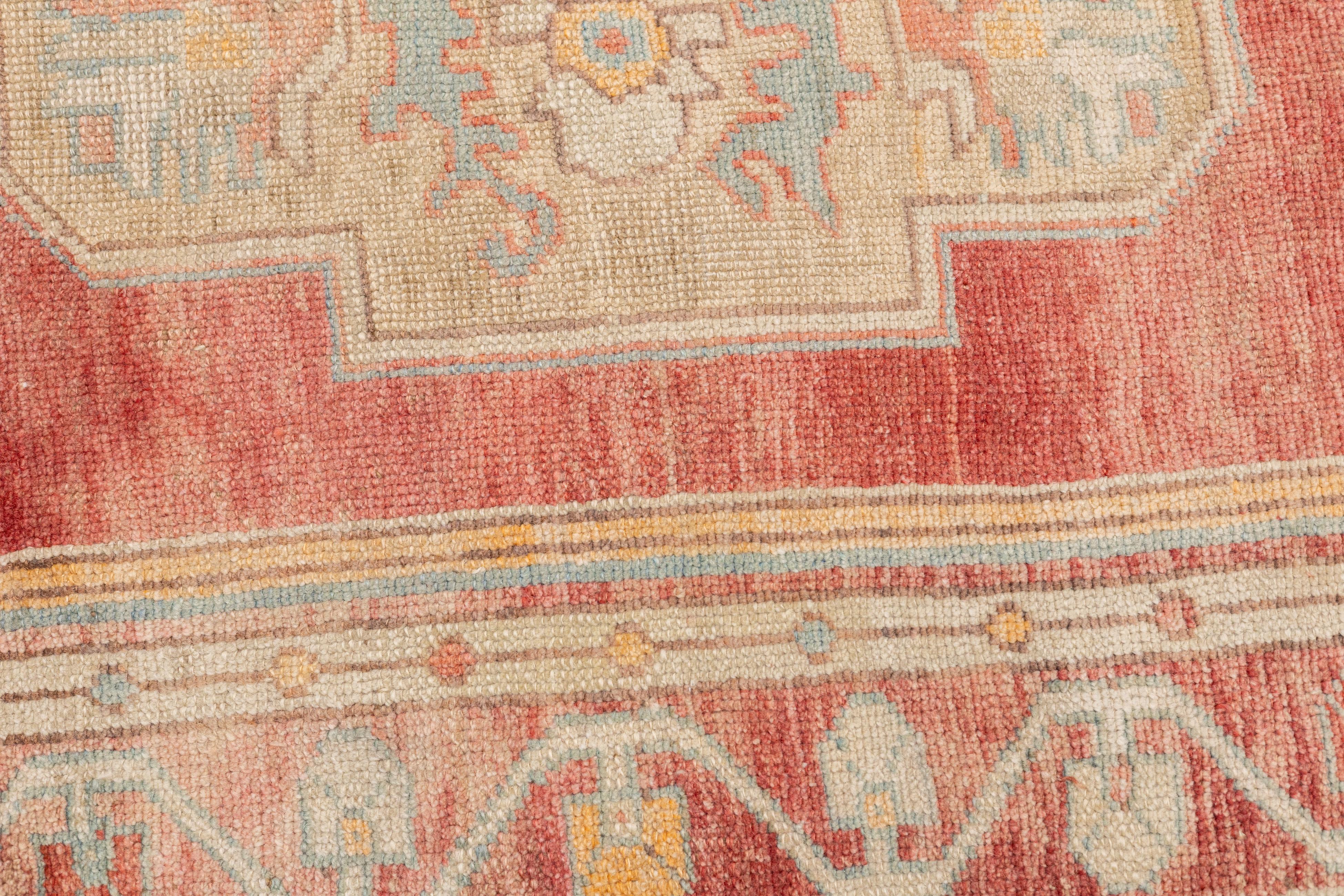 Türkischer moderner Vintage-Teppich 4'8'' x 8'4'' im Angebot 2