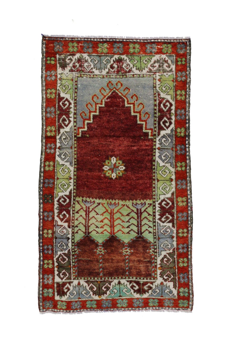 Wool Vintage Turkish Oushak Throw Rug, Anatolian Yuntdag Prayer Rug For Sale