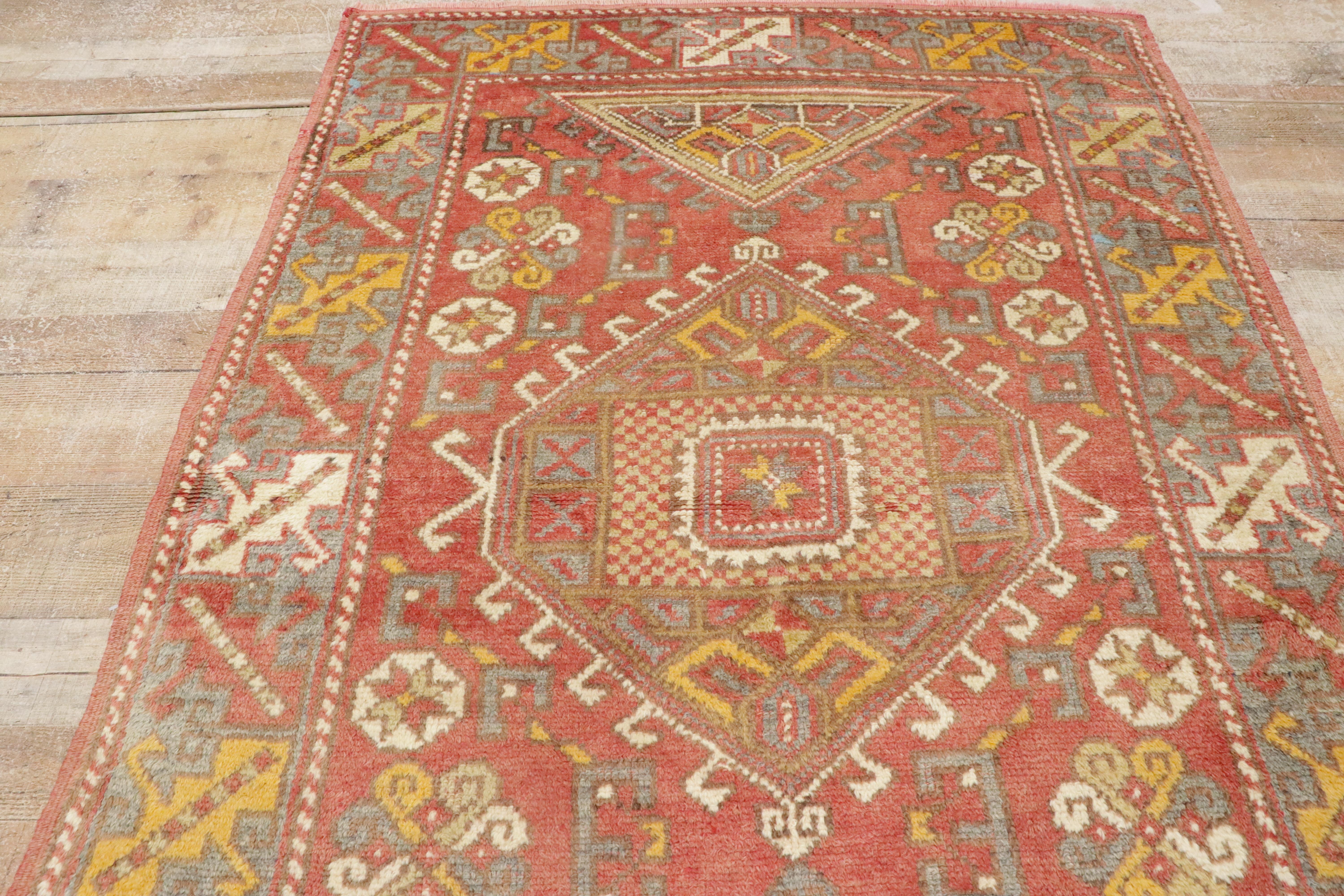 Türkischer Oushak-Akzent-Teppich, Eingangs- oder Foyer-Teppich im Angebot 3