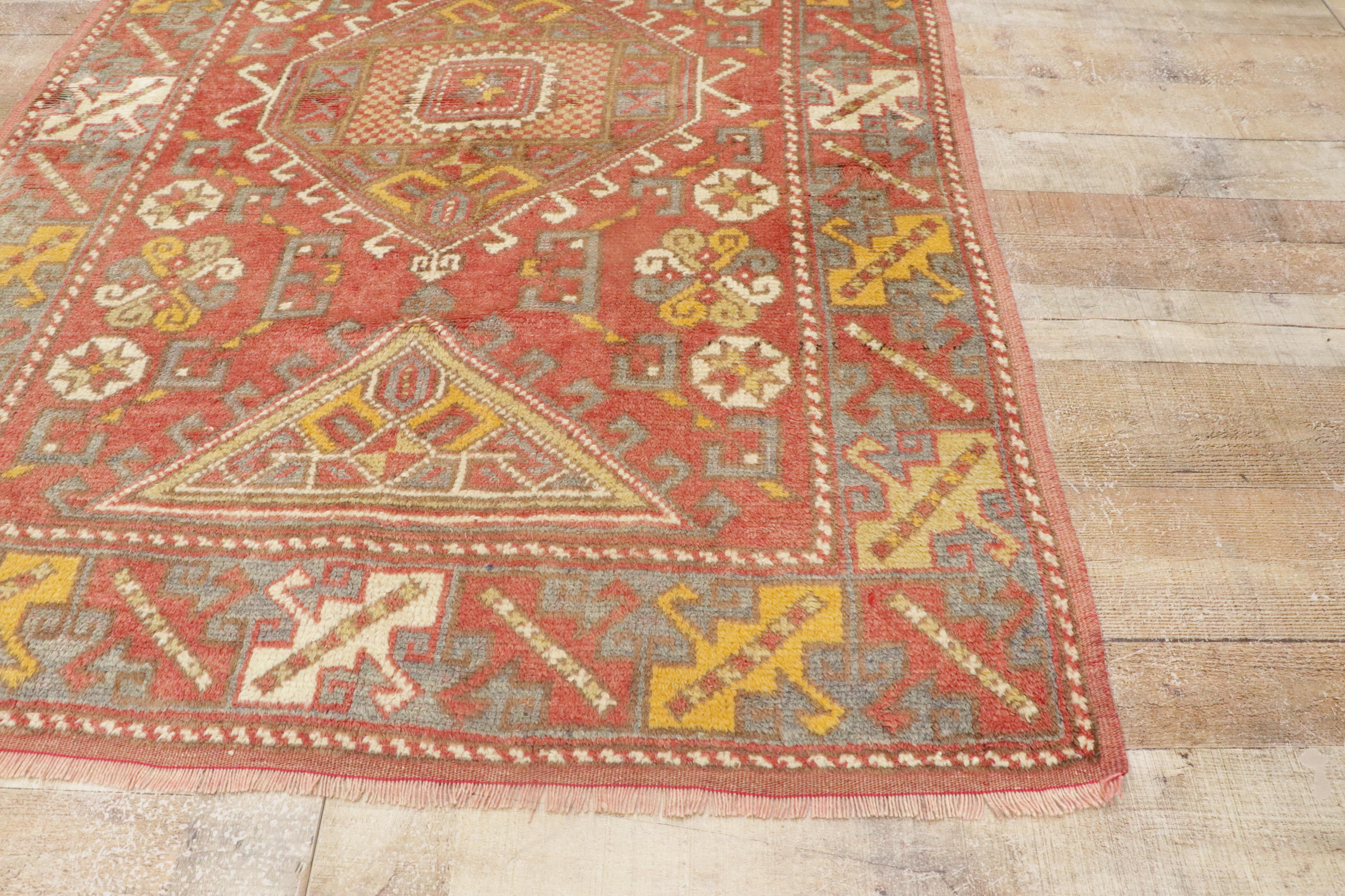 Türkischer Oushak-Akzent-Teppich, Eingangs- oder Foyer-Teppich im Angebot 4