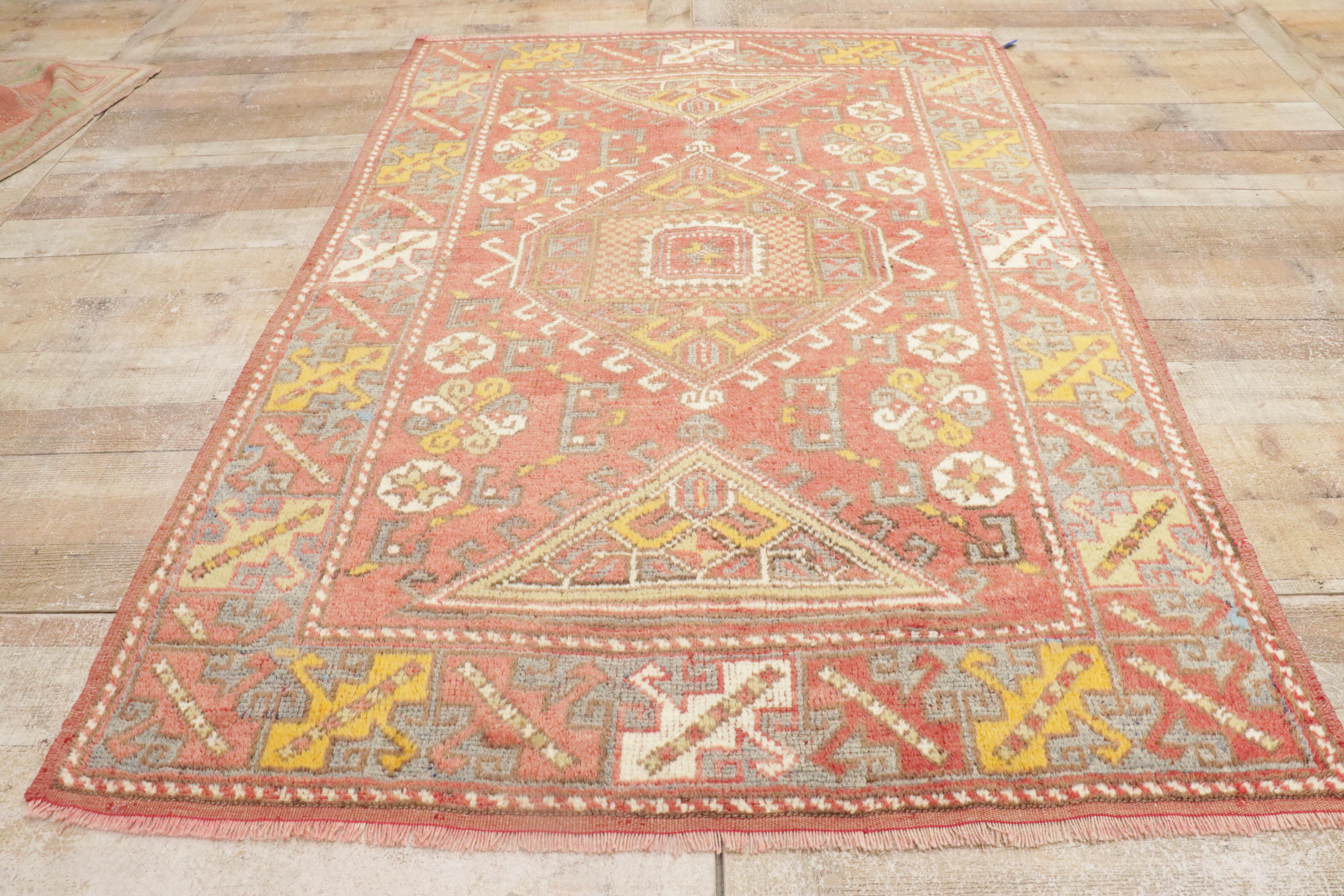 Türkischer Oushak-Akzent-Teppich, Eingangs- oder Foyer-Teppich im Angebot 8