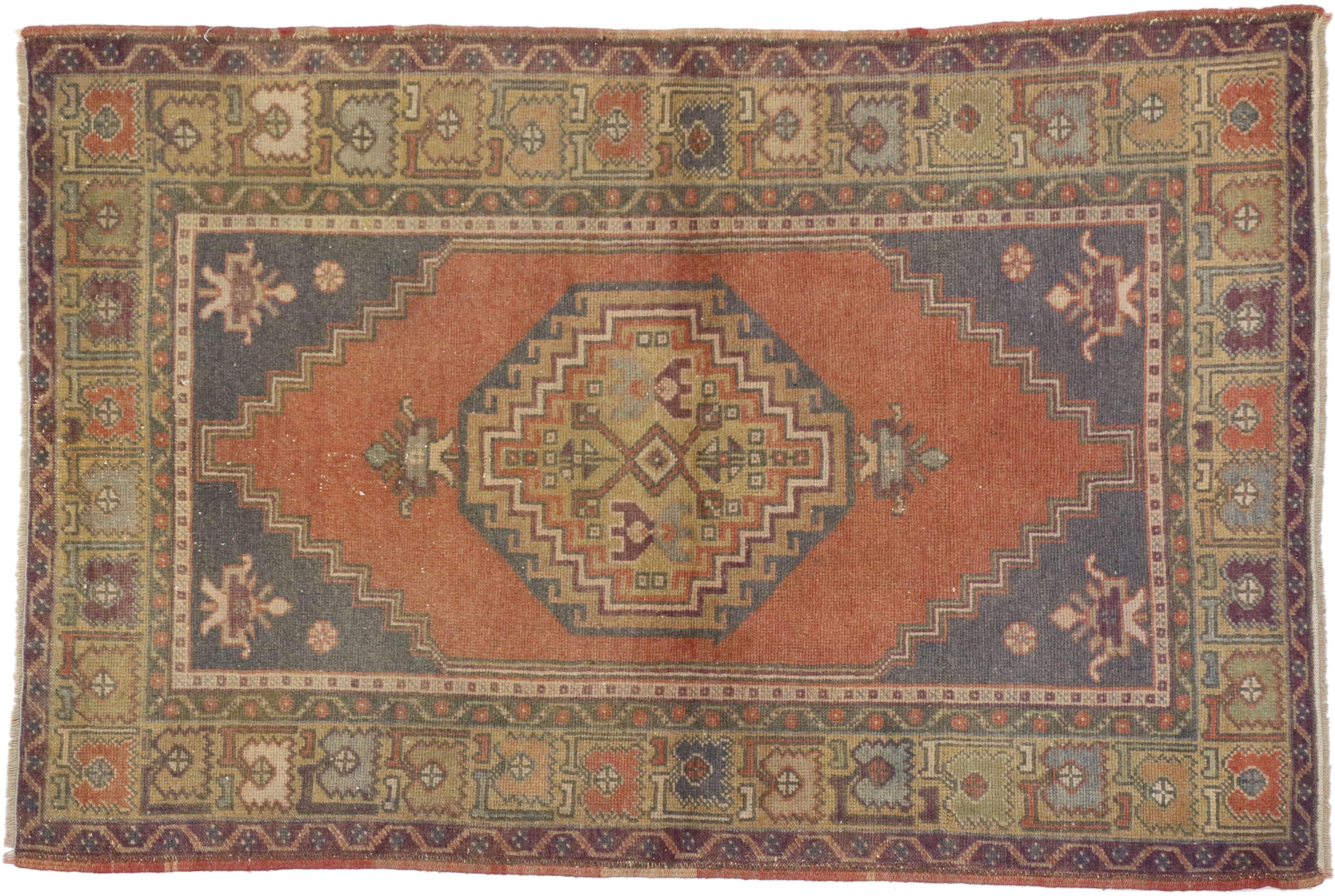 Türkischer Oushak-Akzent-Teppich, Eingangs- oder Foyer-Teppich (20. Jahrhundert) im Angebot