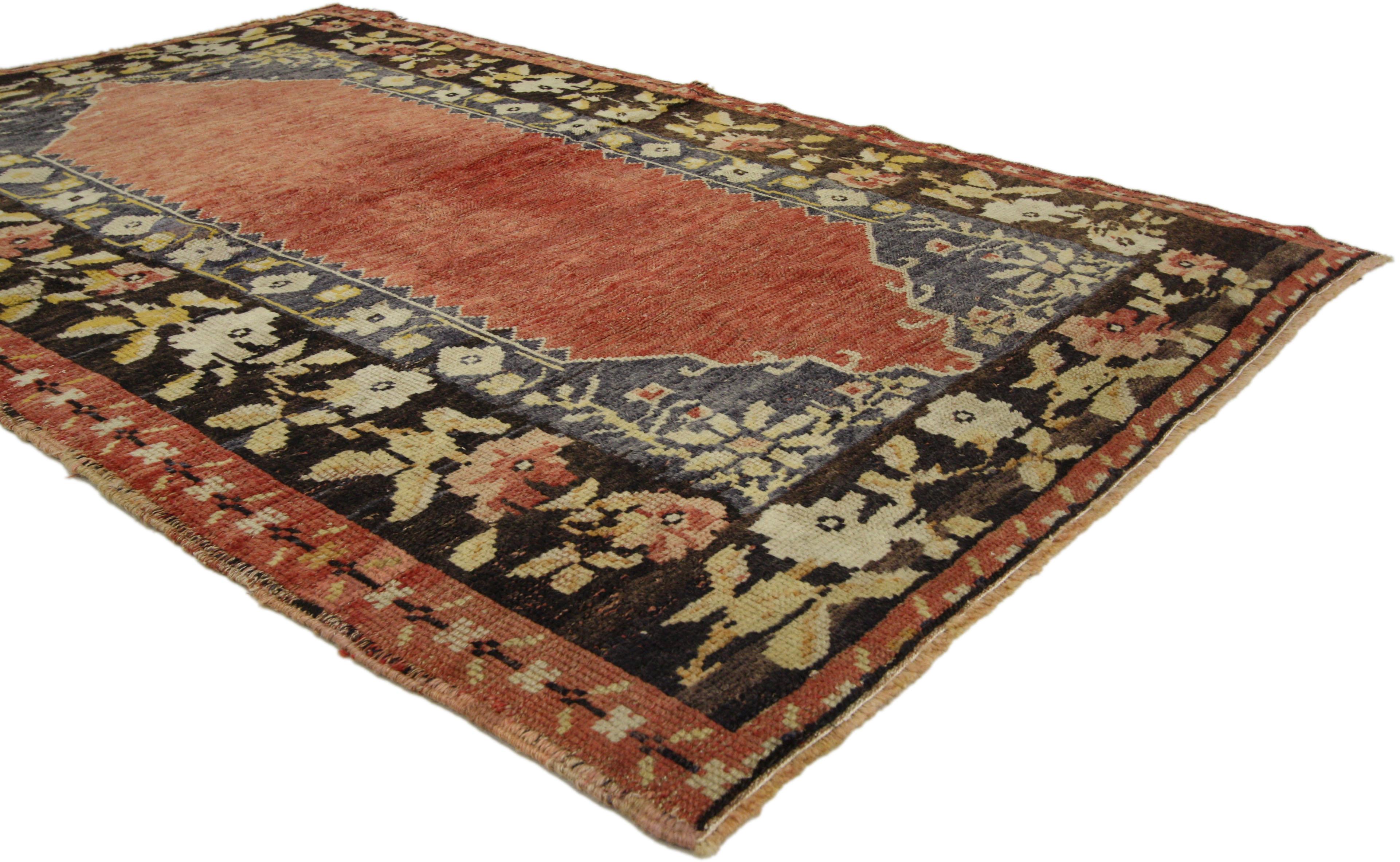 50309, Vintage Turkish Oushak Rug with Rustic Farmhouse Style 03'05 x 05'03. Warm and inviting with bucolic charm, this hand-knotted wool vintage Turkish Oushak rug beautifully embodies a rustic farmhouse style. The open brick red features a double