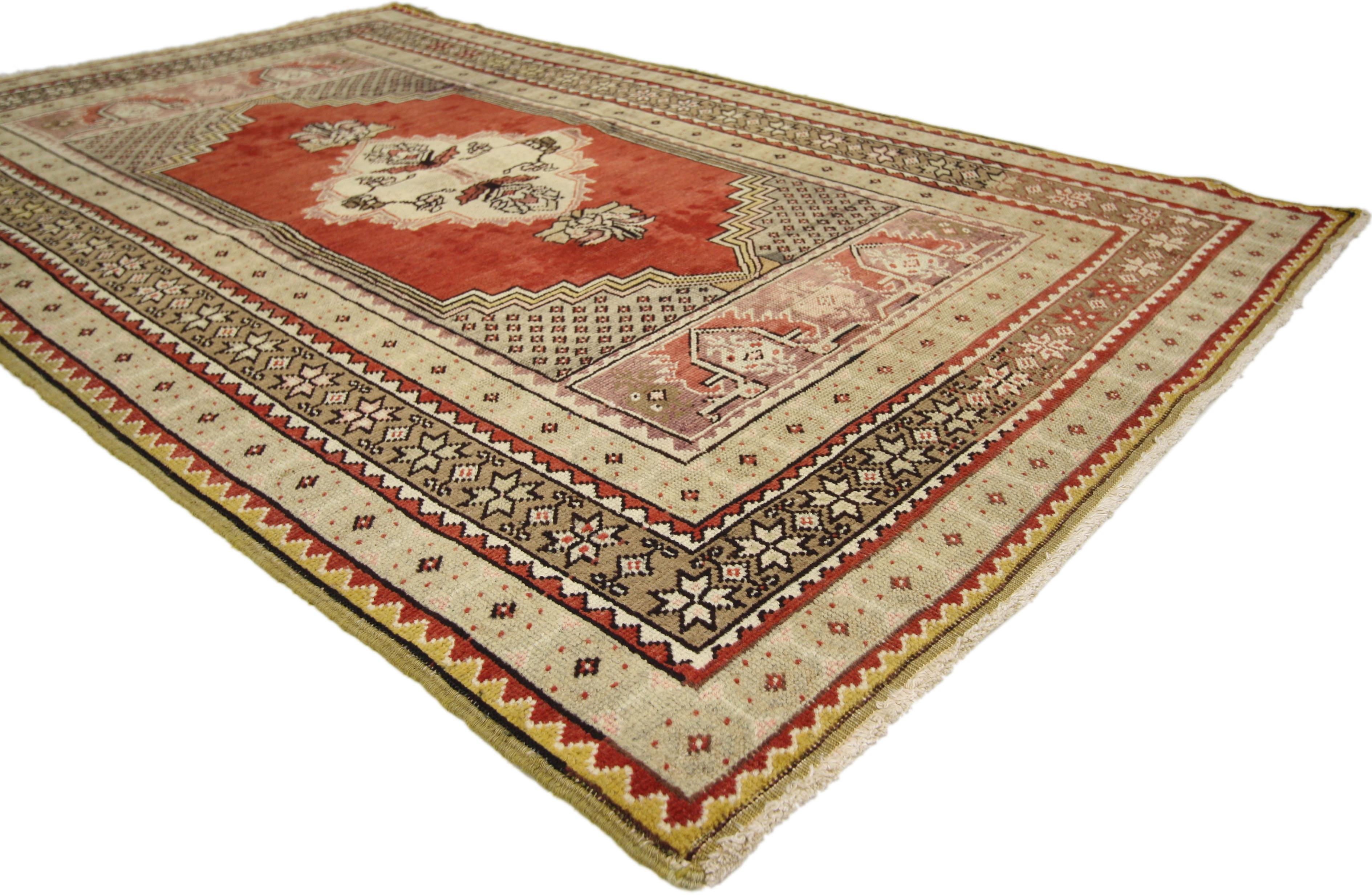 Vintage Turkish Oushak Accent Rug for Kitchen, Foyer, Bathroom or Entry Rug In Good Condition For Sale In Dallas, TX
