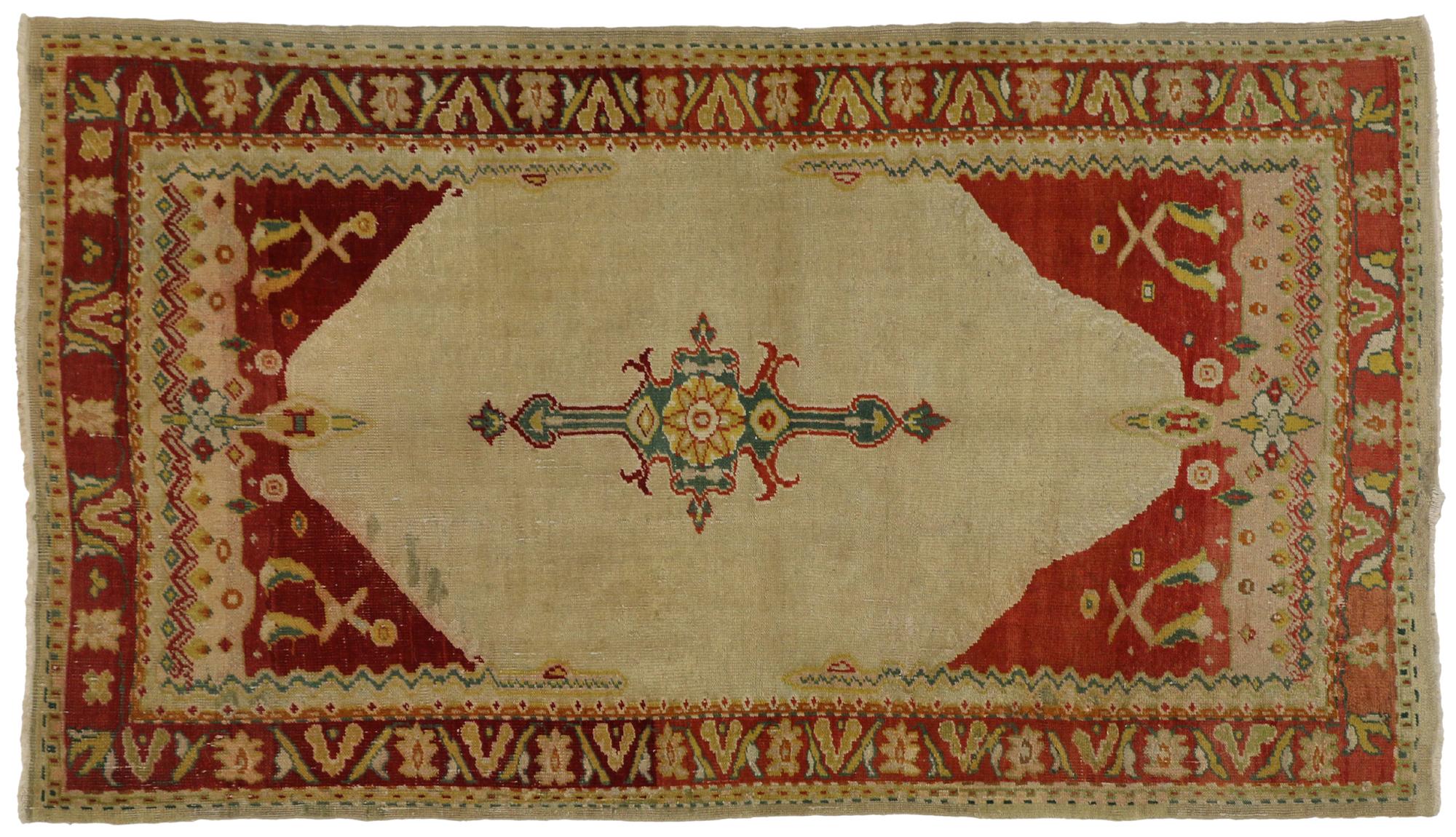 Vintage Turkish Oushak Accent Rug In Good Condition For Sale In Dallas, TX