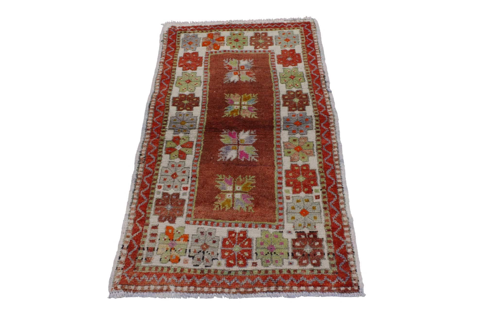 20th Century Vintage Turkish Oushak Accent Rug with Color Pop, Anatolian Yuntdag Rug For Sale