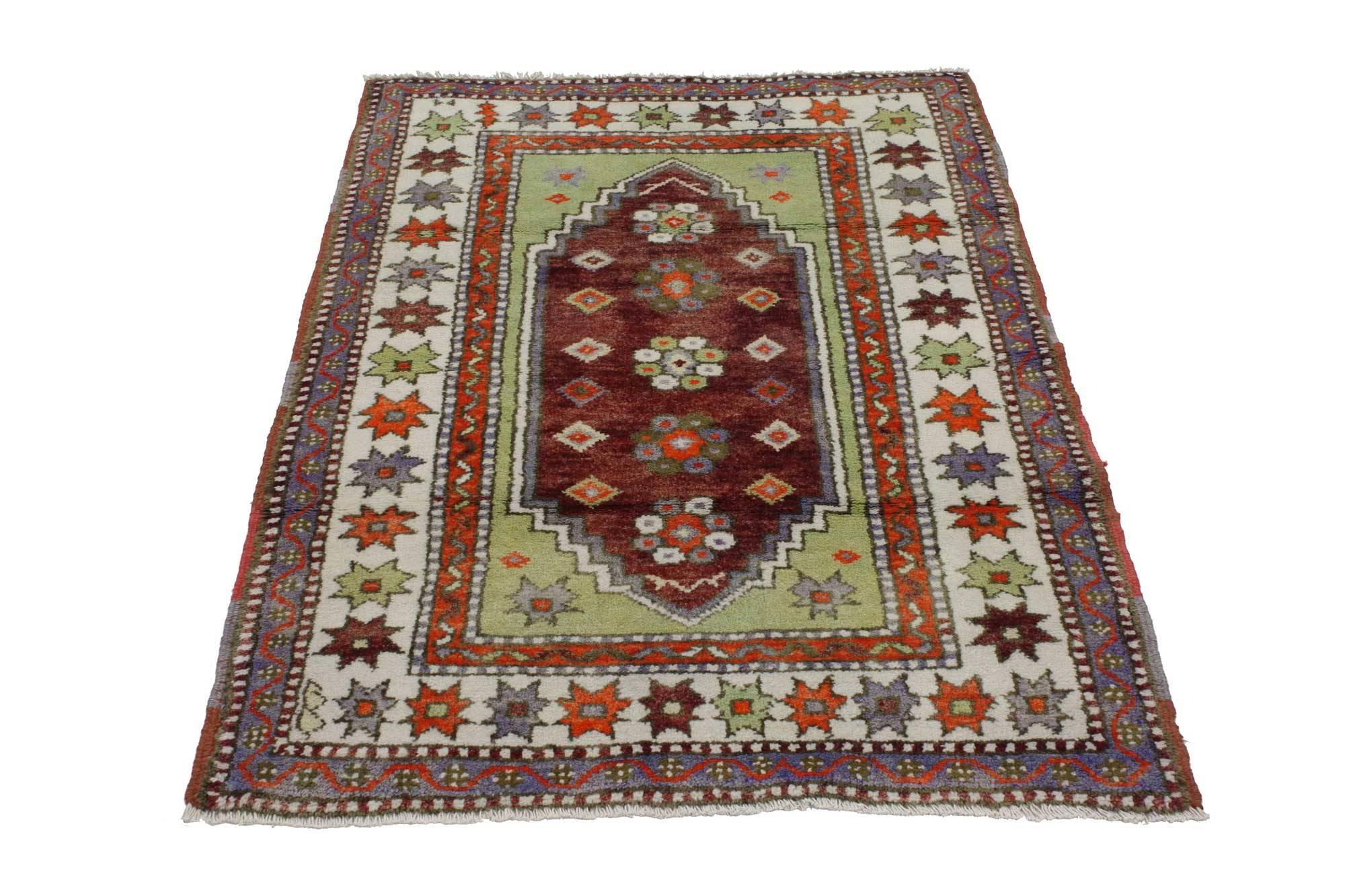 20th Century Vintage Turkish Yuntdag Oushak Rug, Tribal Allure Meets Worldly Sophistication For Sale