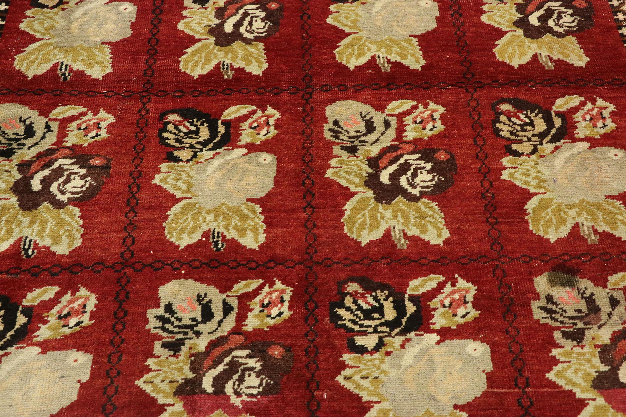 Vintage Red Turkish Oushak Rug In Good Condition For Sale In Dallas, TX