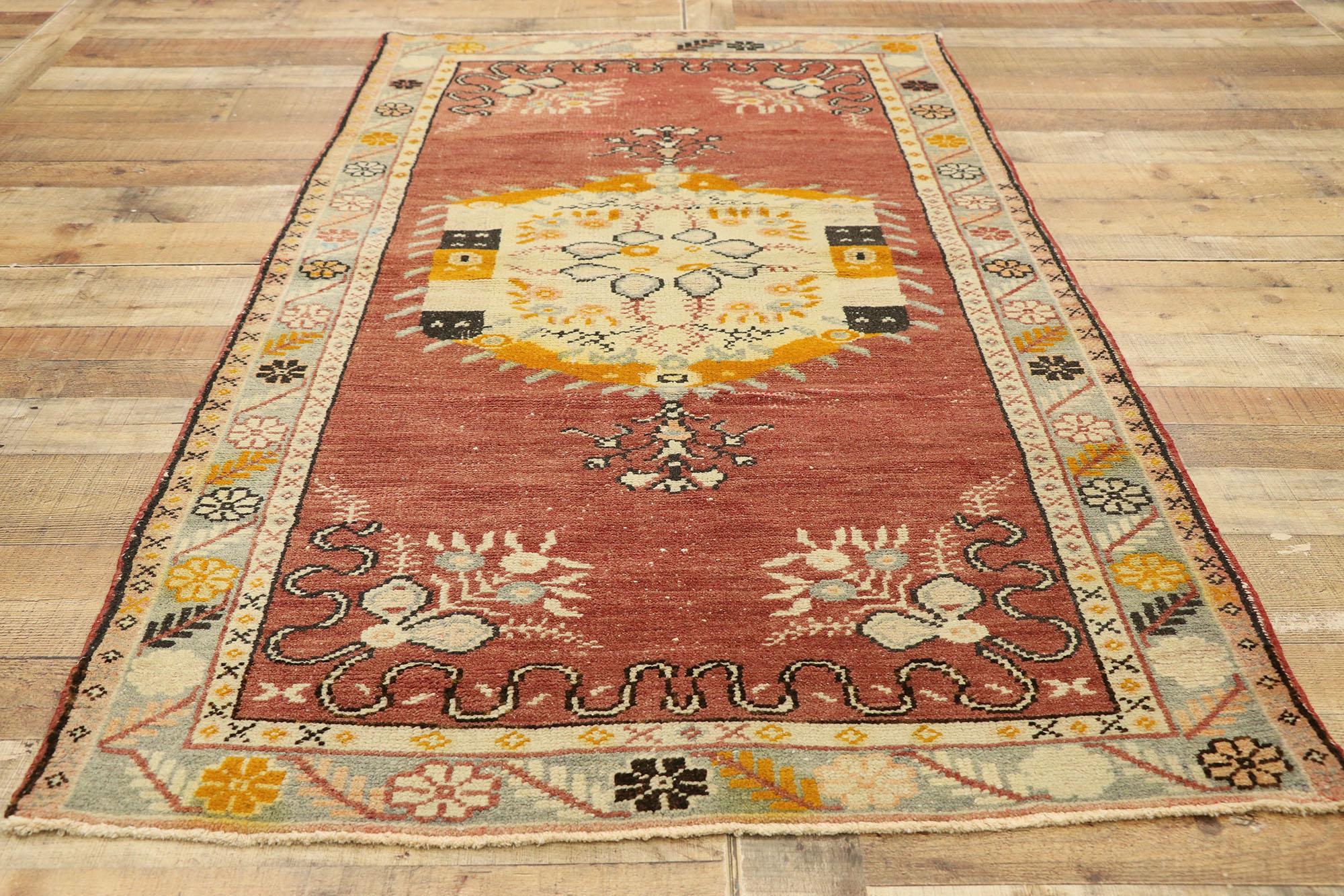 Vintage Turkish Oushak Accent Rug with Rustic French Rococo Style For Sale 1