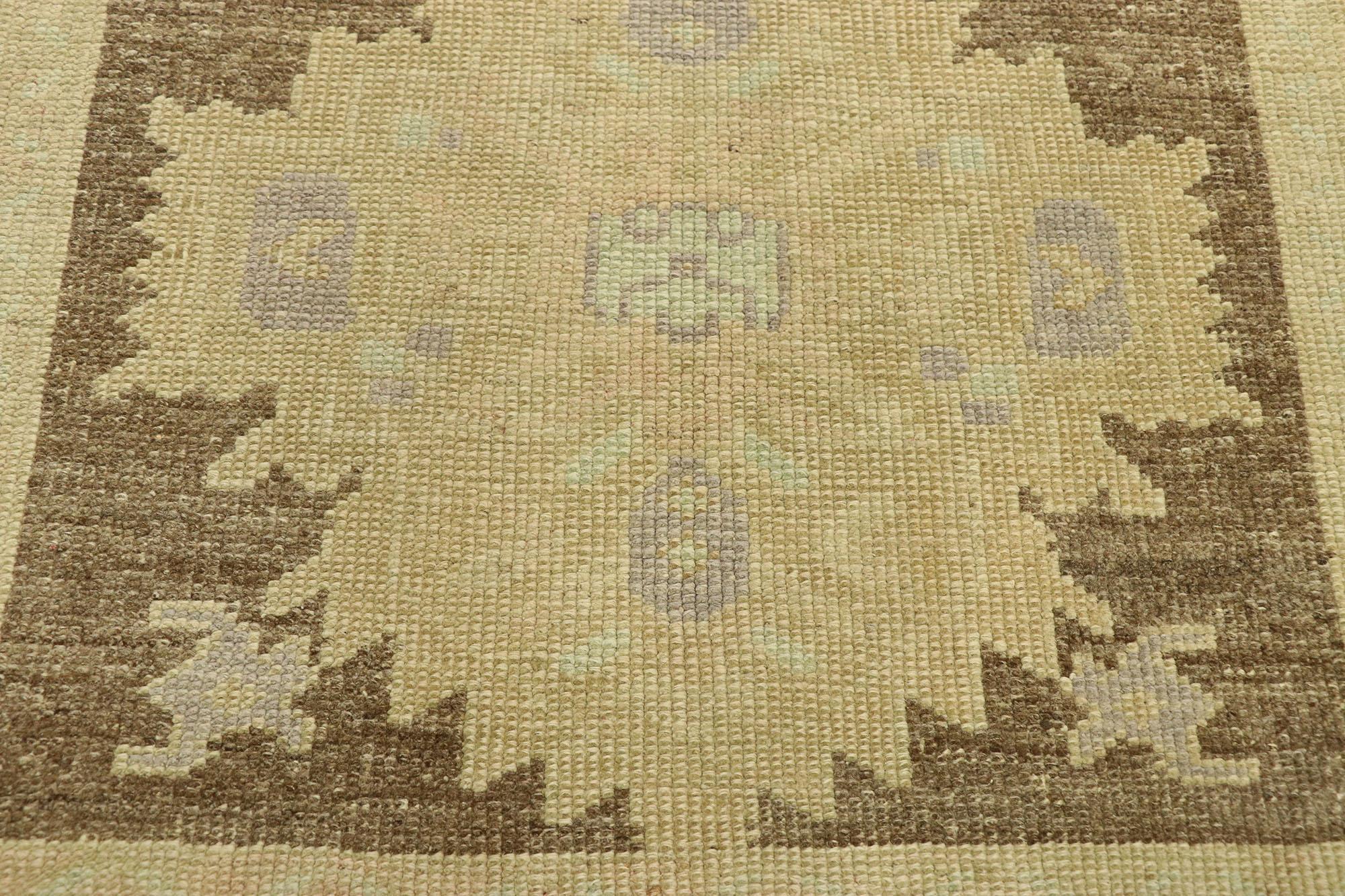 Vintage Turkish Oushak Accent Rug with Rustic Shaker Farmhouse Style In Good Condition For Sale In Dallas, TX