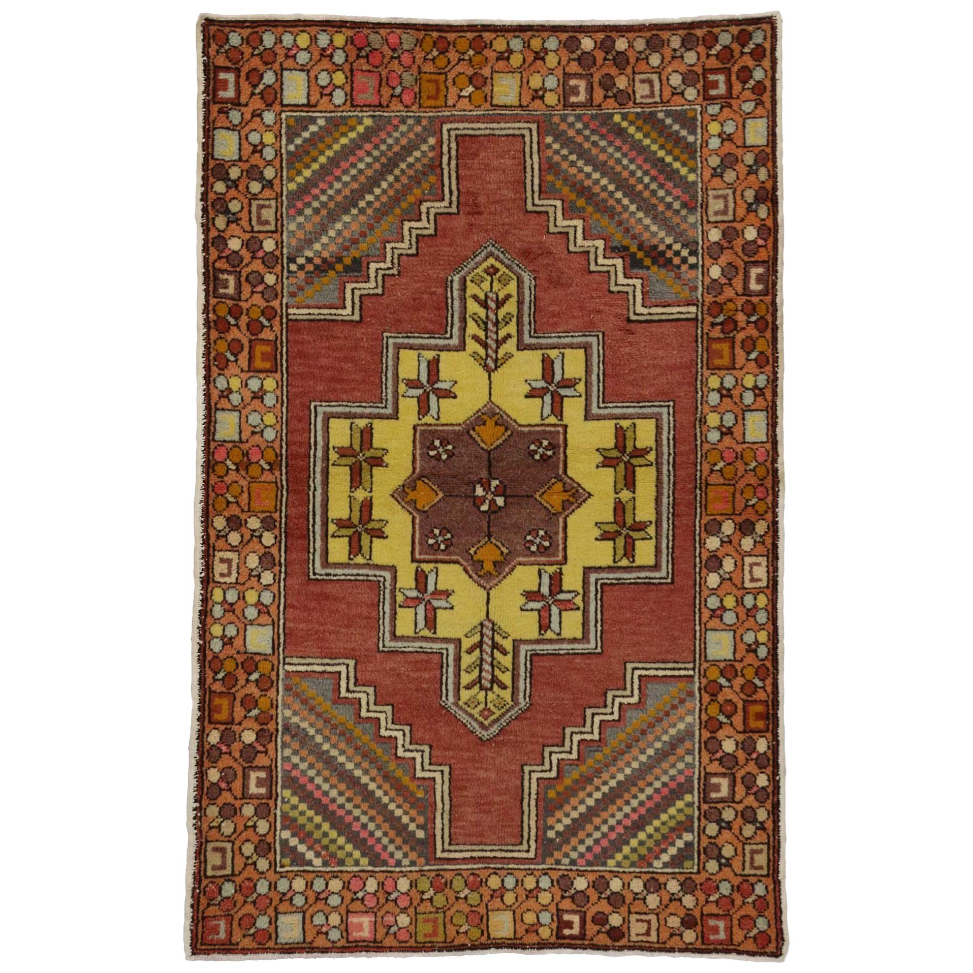 Türkischer Oushak-Akzent-Teppich im Stammesstil, Eingangs- oder Foyerteppich