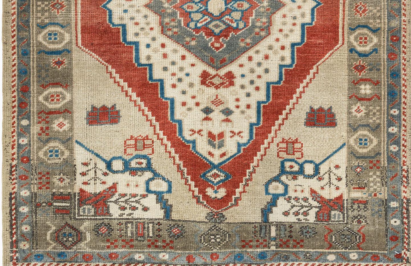 Türkischer Oushak-Teppich im Vintage-Look  2''11 x 3''9 im Angebot 2