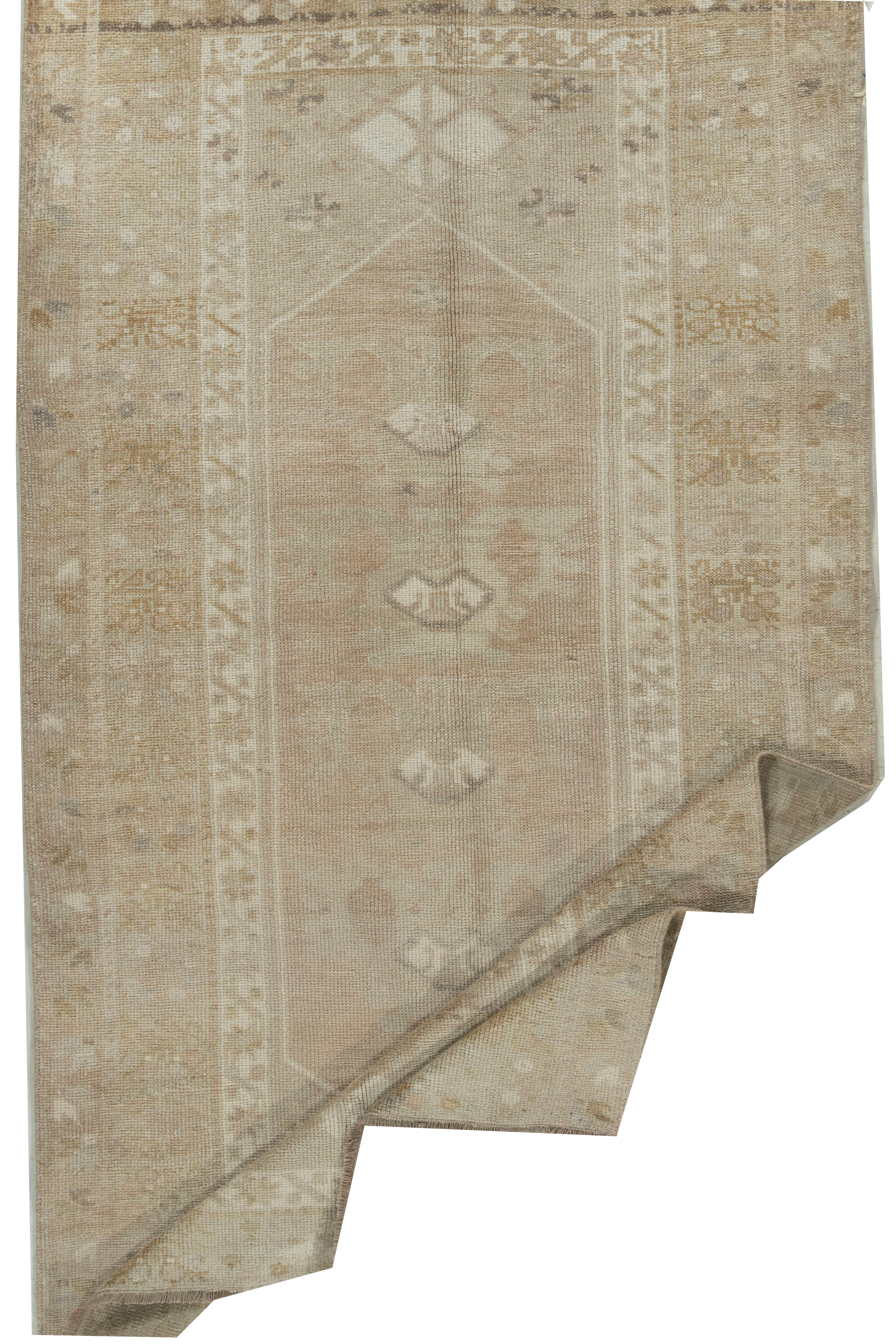 Alfombra turca vintage de lana marrón anudada a mano Oushak Turco en venta