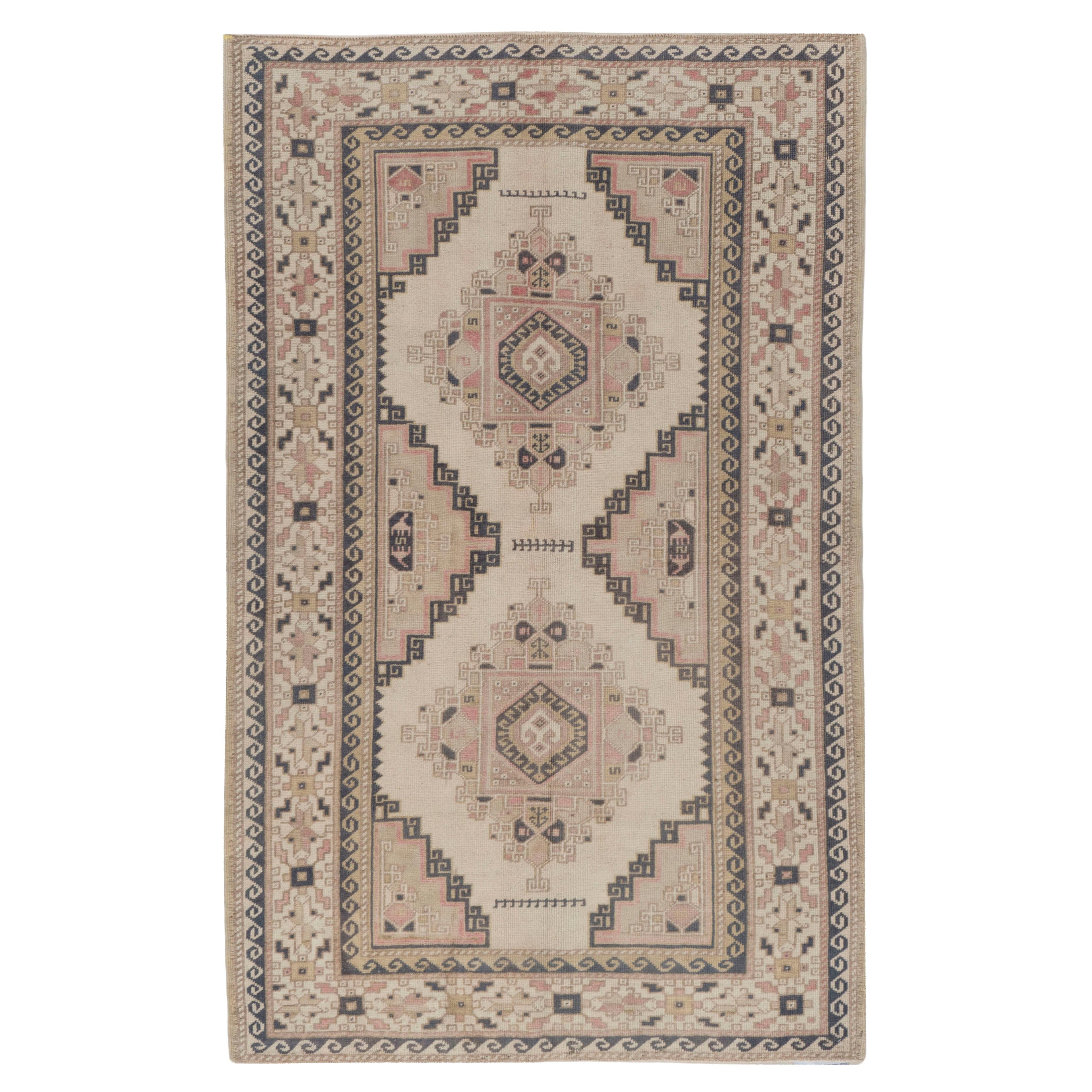 Vintage Turkish Oushak Area Rug Ivory Charcoal