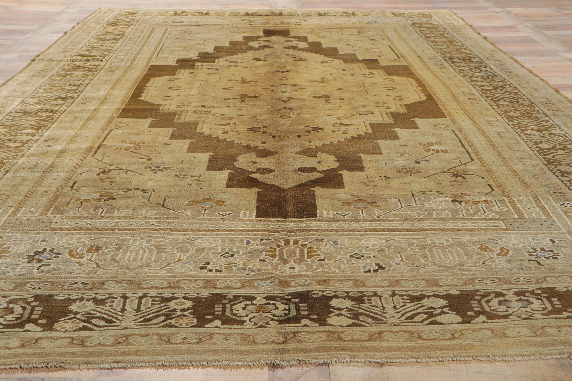 Vintage Turkish Oushak Area Rug with Warm Earth-Tones For Sale 3