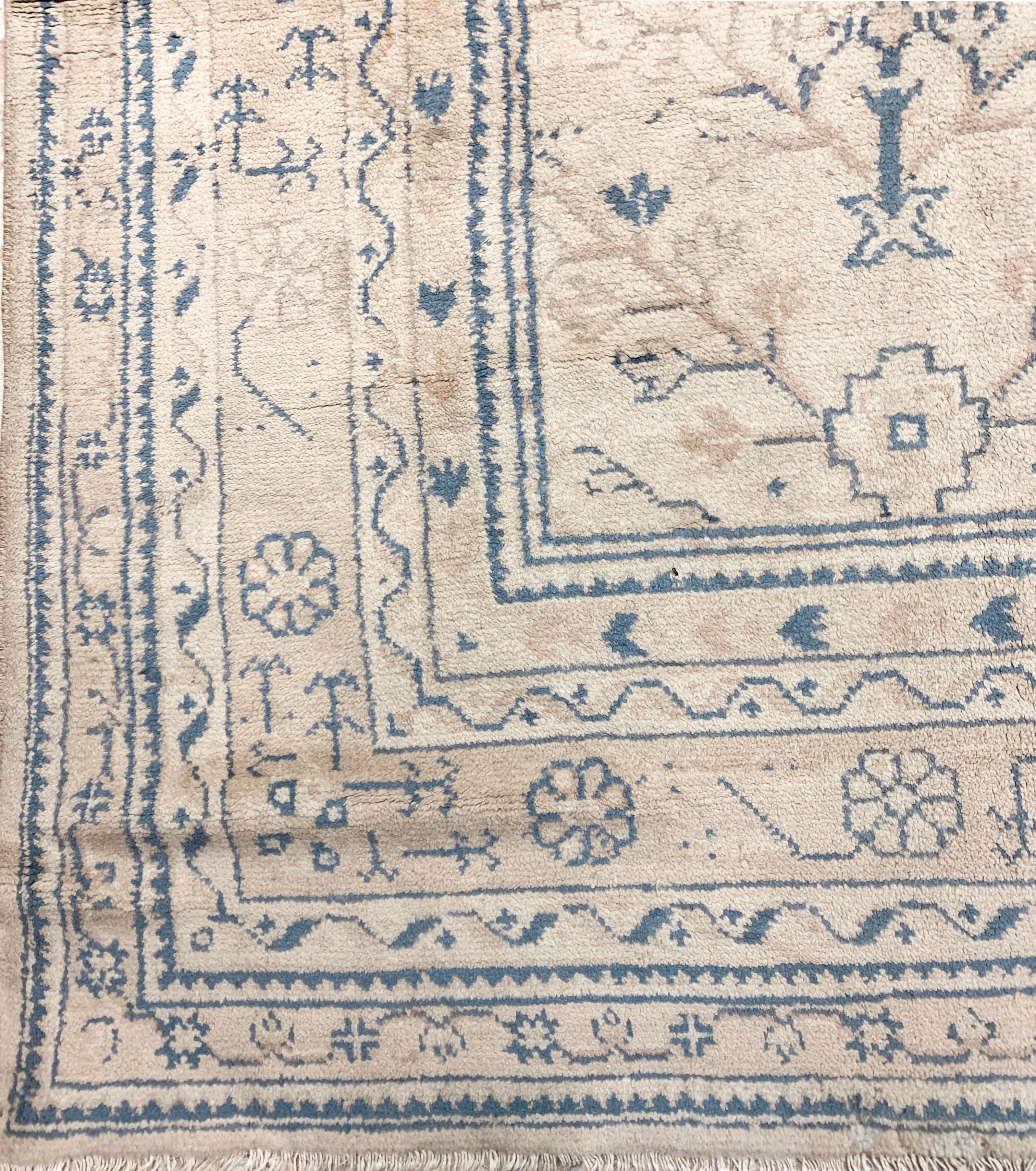 Vintage Turkish Oushak Carpet  9'8 x 14'10 For Sale 10