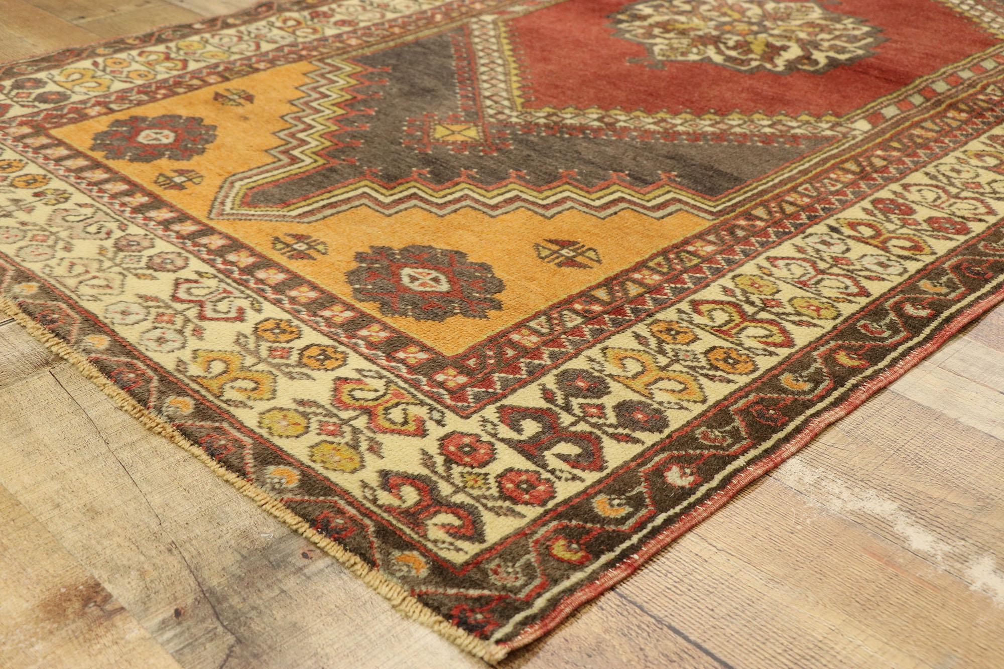 20ième siècle Tapis turc Oushak vintage en vente