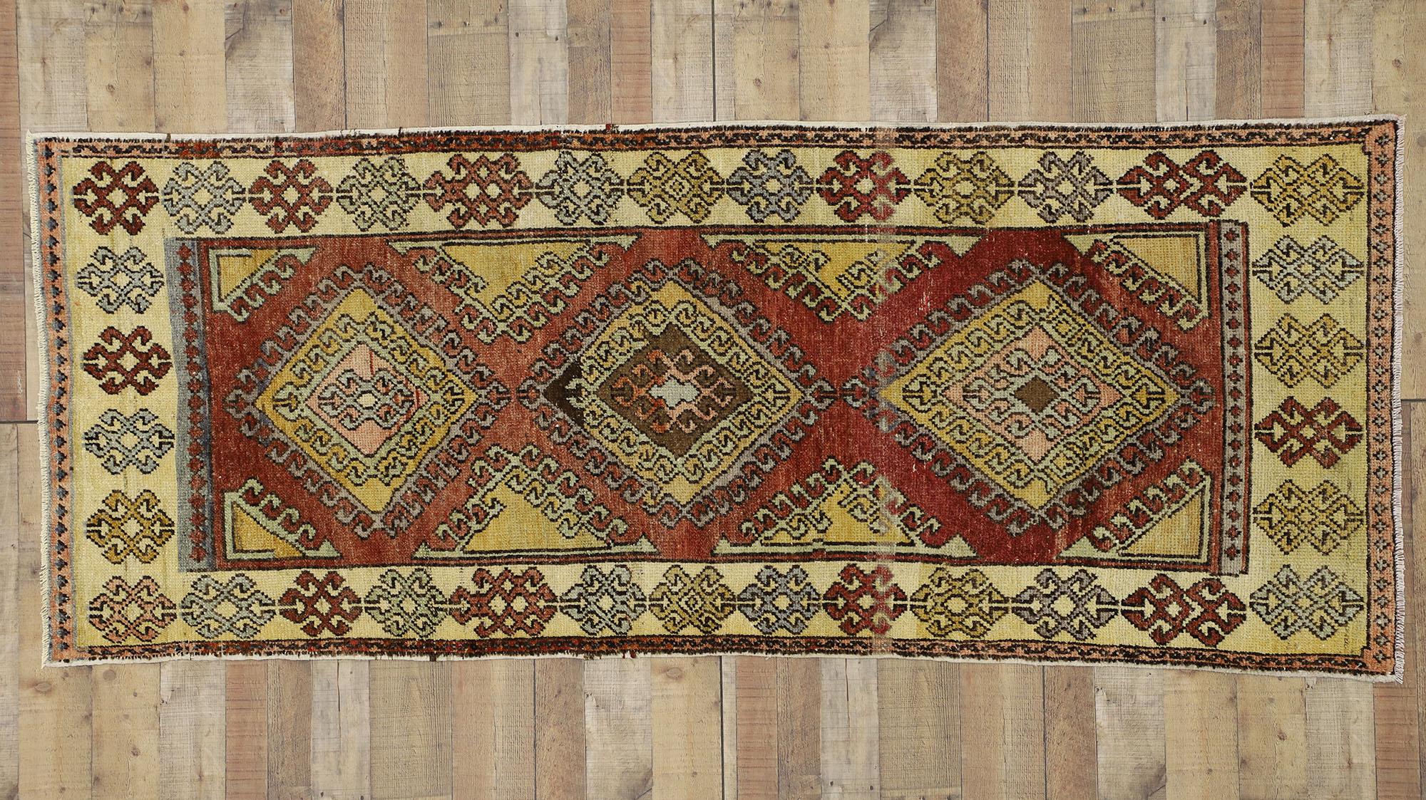 Vintage Turkish Oushak Carpet For Sale 1