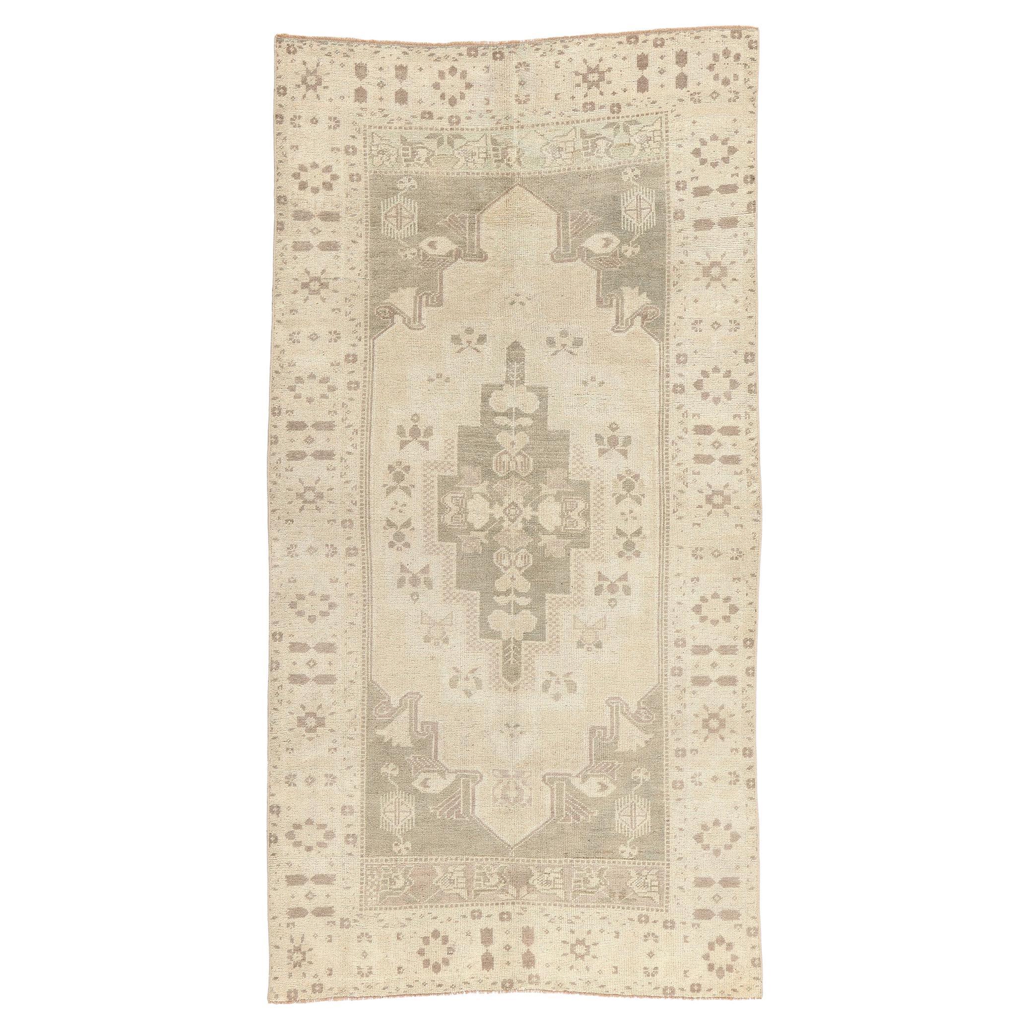 Alfombra turca antigua Oushak en venta