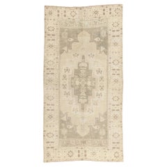 Tapis turc Oushak vintage 