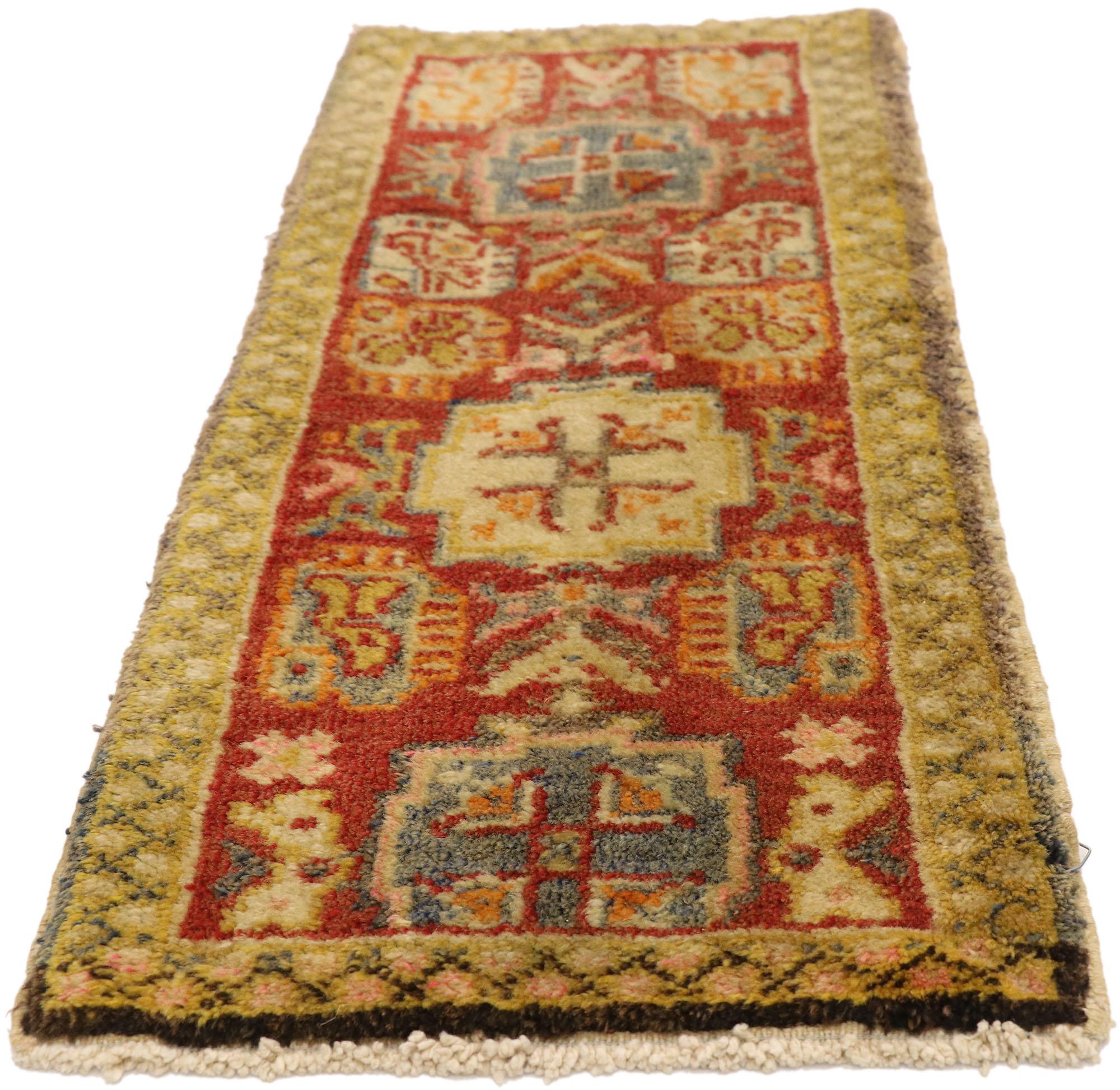 Türkischer Oushak-Teppich im Vintage-Look, Timeless Appeal trifft auf stilvolle Langlebigkeit (Handgeknüpft) im Angebot