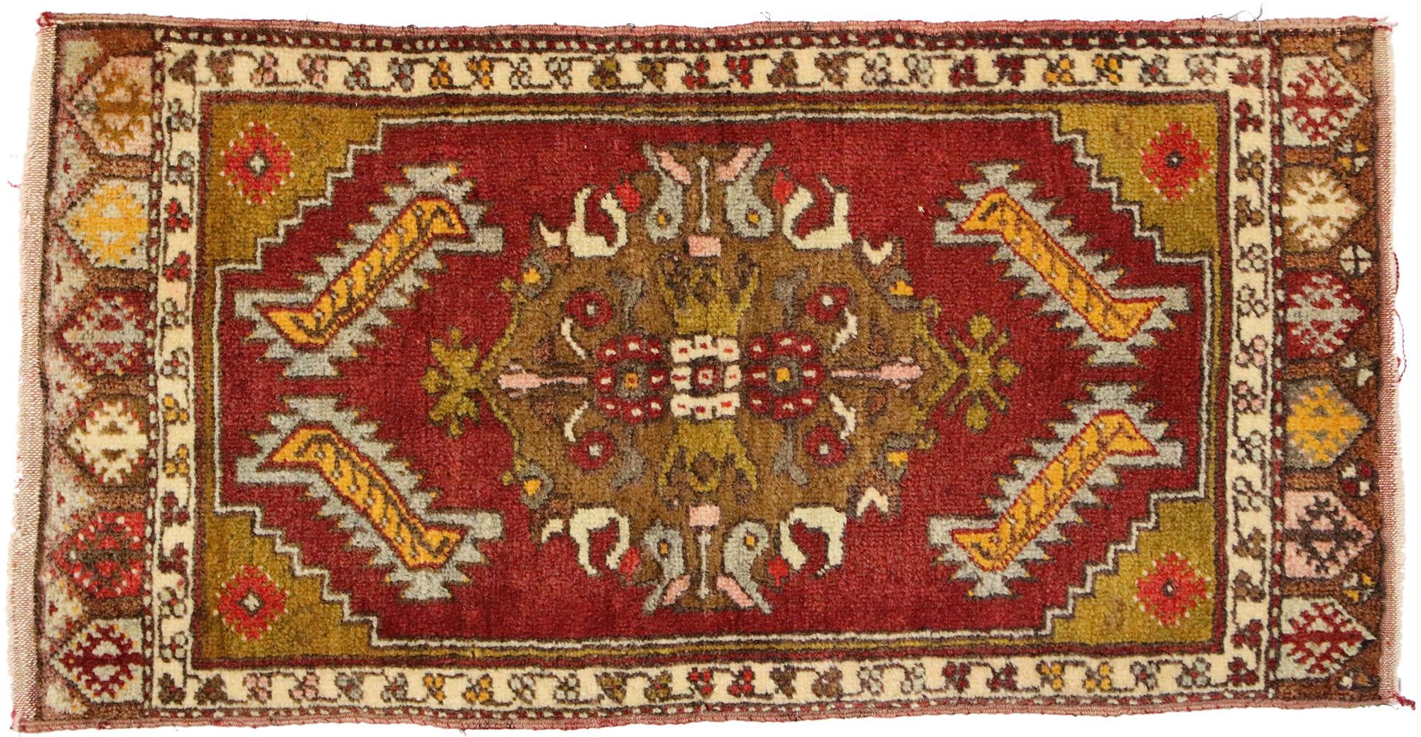 Oushak Tappeto turco vintage, il fascino senza tempo incontra l'eleganza della durevolezza in vendita