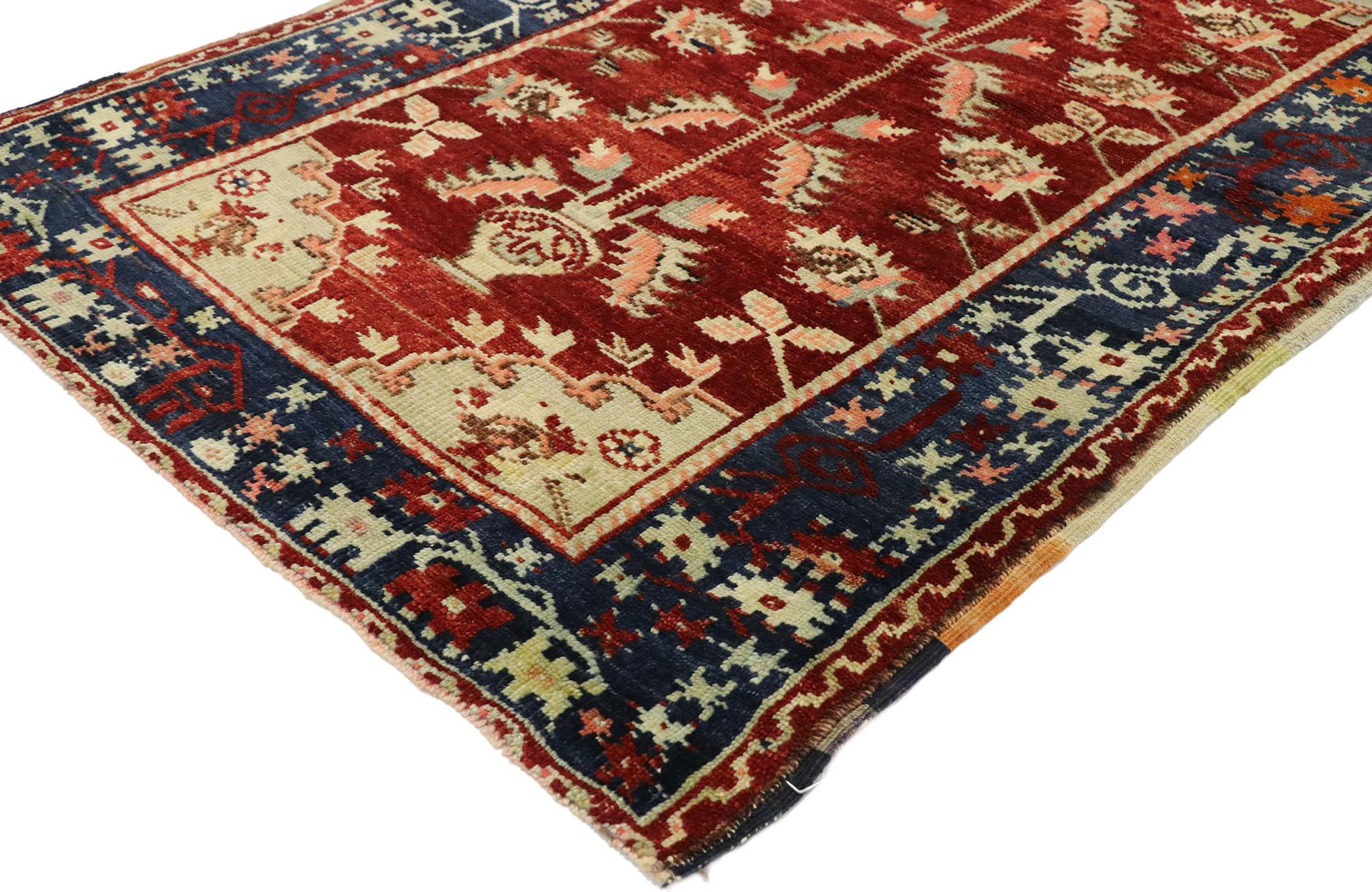 52100, vintage Turkish Oushak Directional Prayer rug with Modern Jacobean style. With its striking appeal and saturated color palette, this hand knotted wool vintage Turkish Oushak rug appears like a sumptuous Italian velvet, recalling the rich and