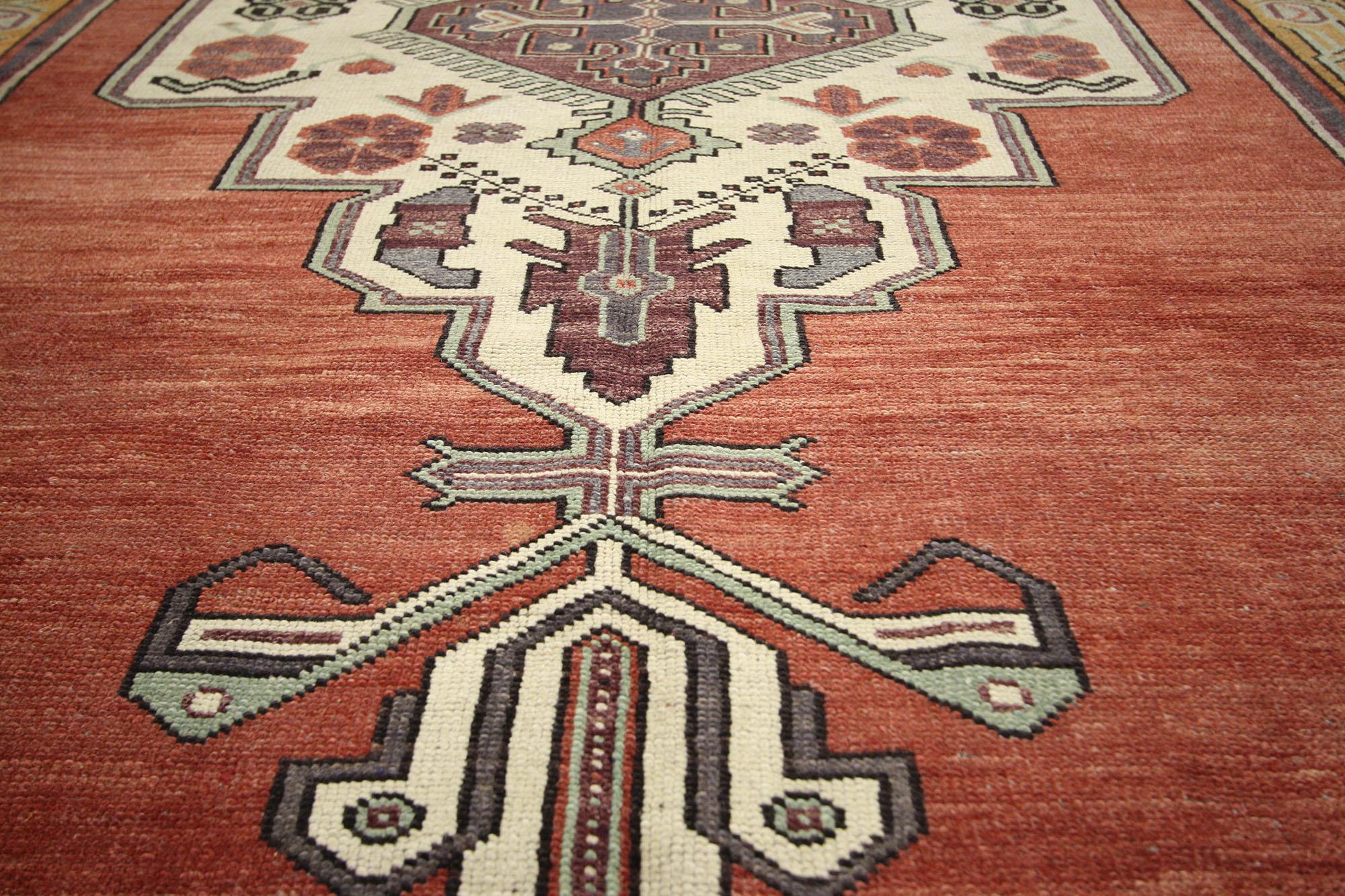 Alfombra turca vintage Oushak Gallery, 05'02 x 11'04 Anudado a mano en venta
