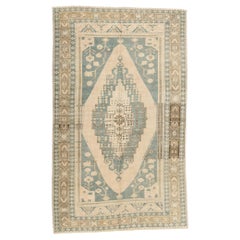 Tapis d'Oushak turc vert vintage