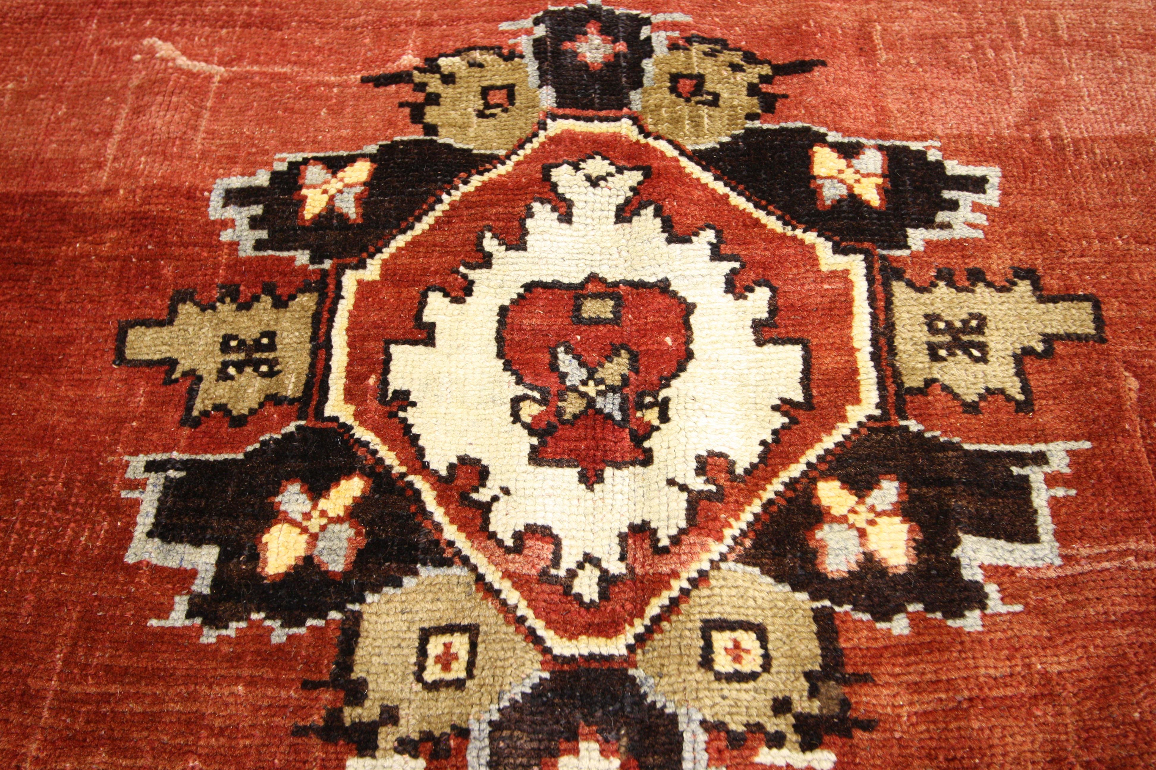 Vintage Turkish Oushak Gallery Rug, Wide Hallway Runner In Good Condition For Sale In Dallas, TX