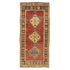 Tapis de galerie turc vintage Oushak avec tapisserie artisanale, large couloir de couloir