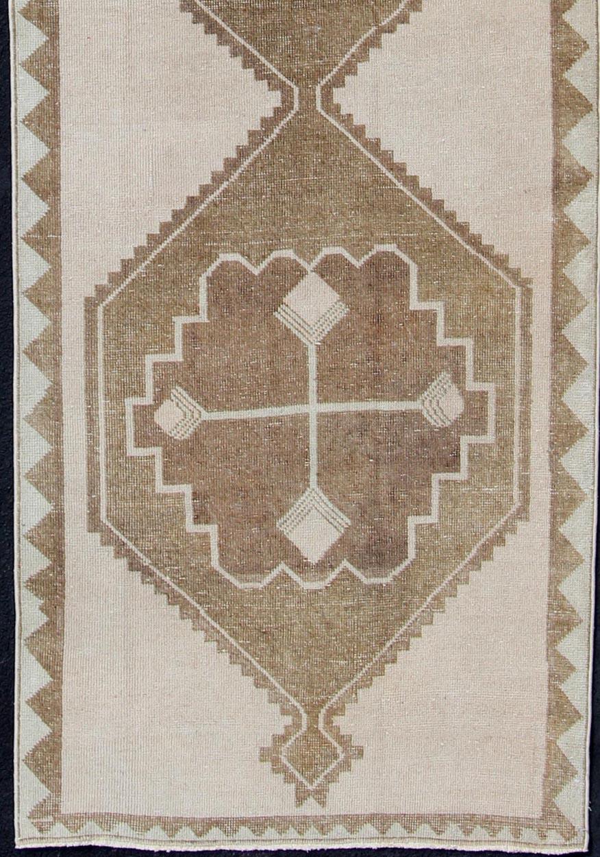 Vintage Turkish Oushak Gallery Runner in Soft Beige and Taupe 3'8 x 13'4 For Sale 1