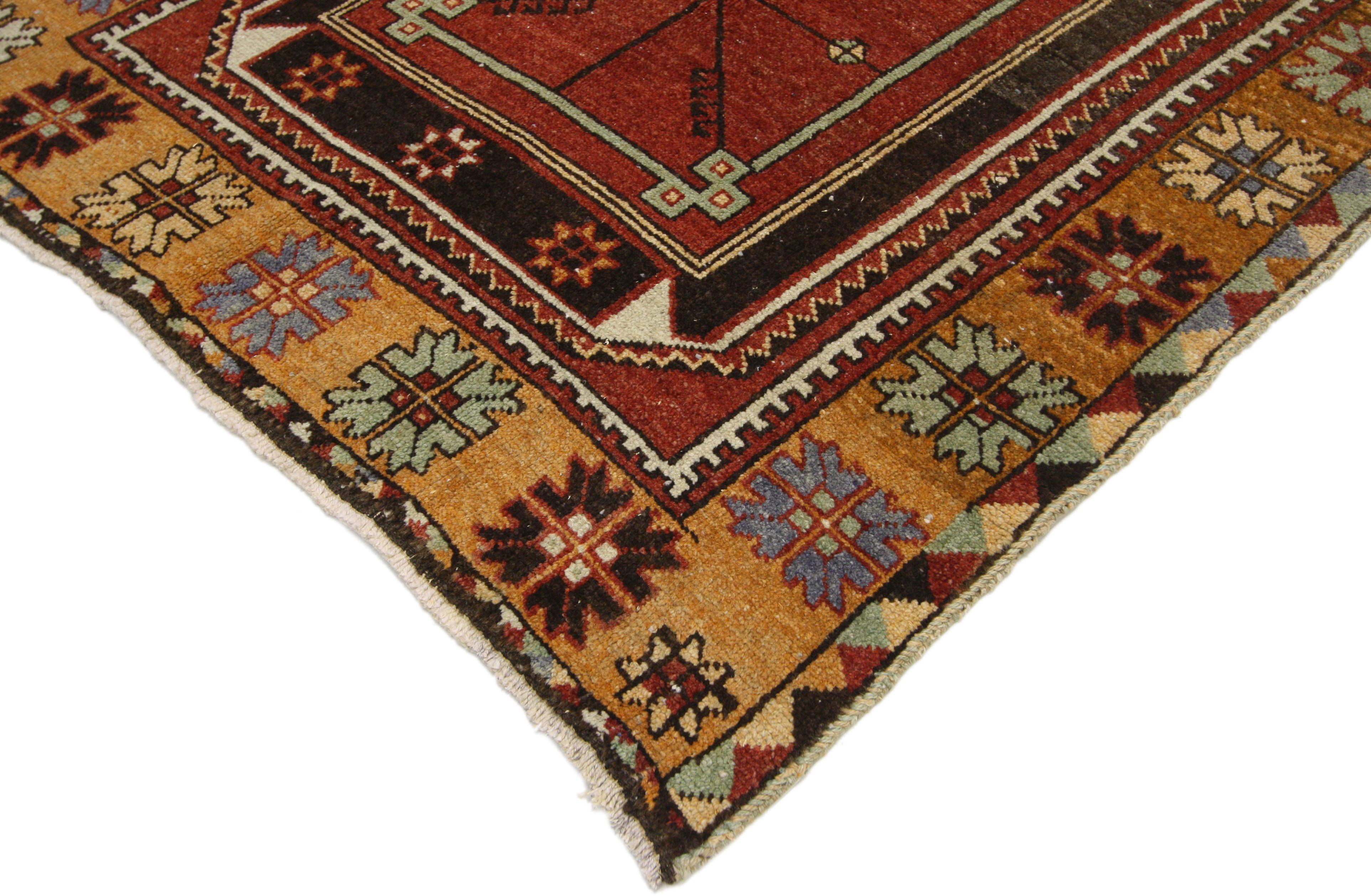 Vintage Turkish Oushak Hallway Runner with Tribal Mission Style In Good Condition For Sale In Dallas, TX