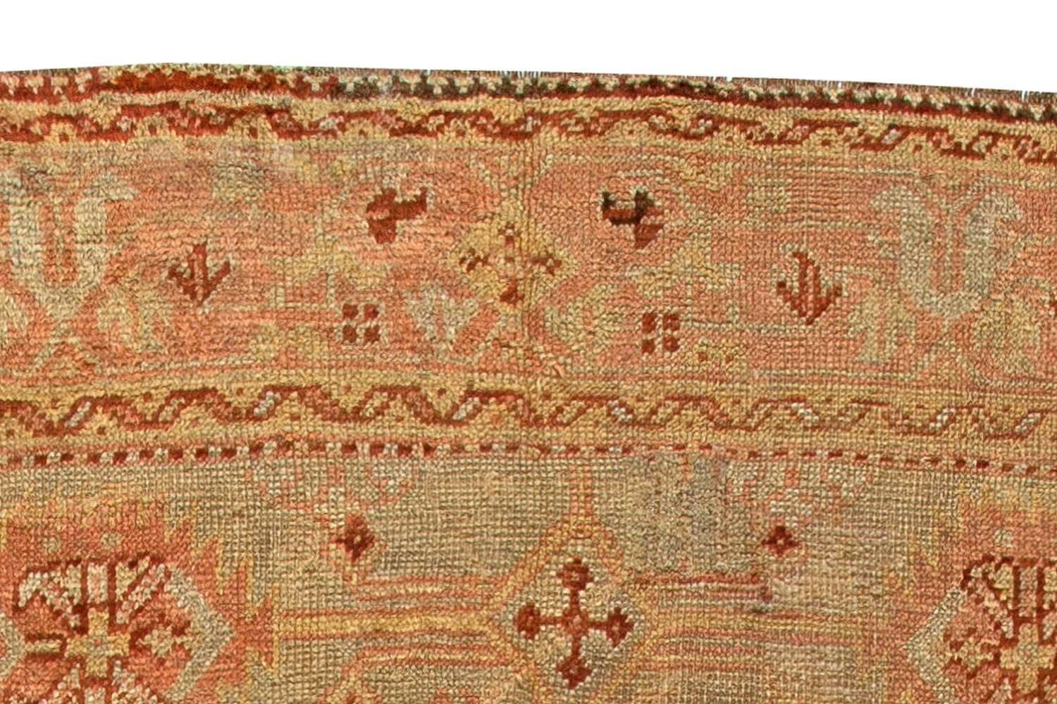 Vintage Turkish Oushak Handwoven Wool Rug In Good Condition For Sale In New York, NY