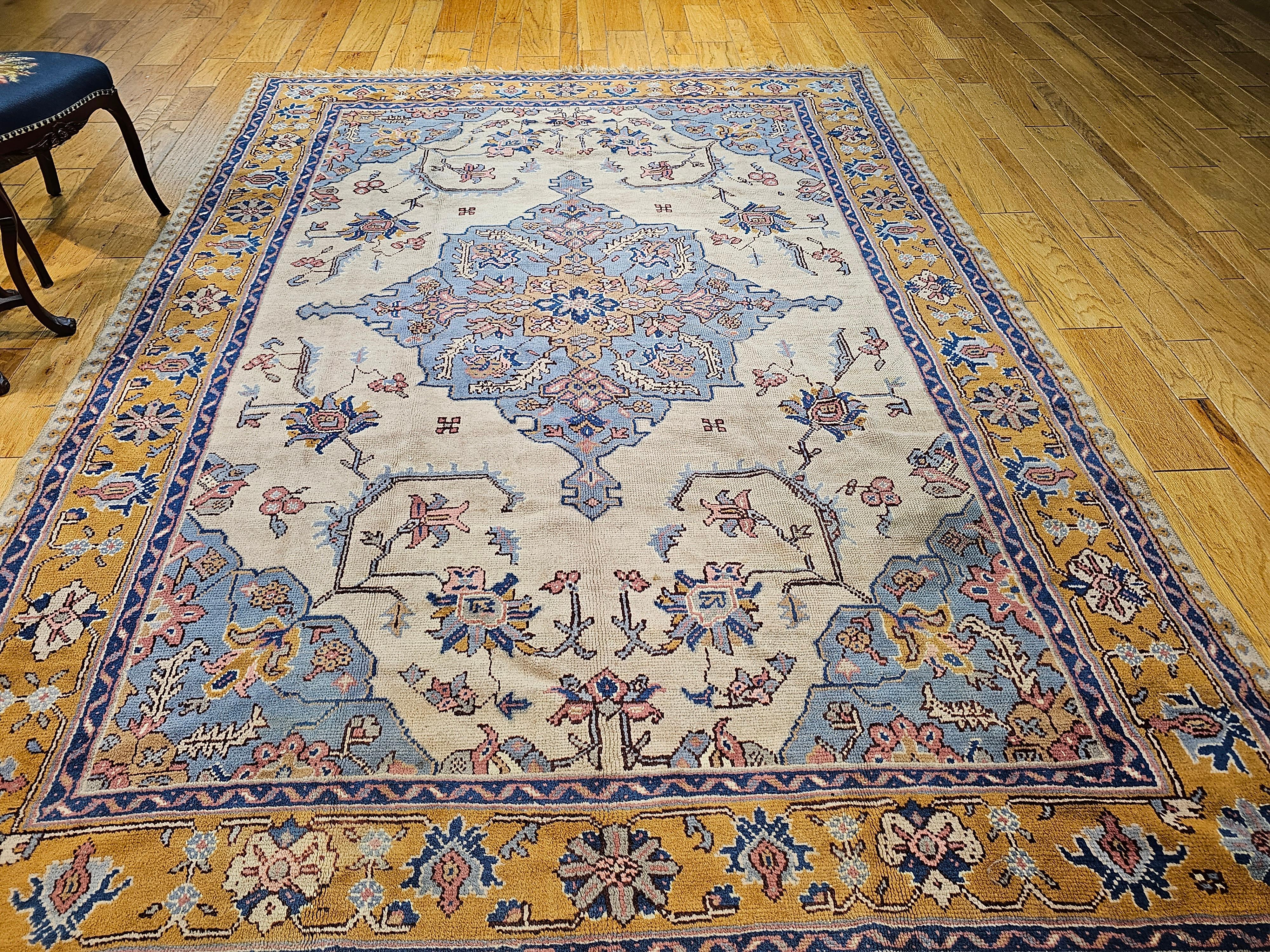 Türkischer Oushak im geometrischen Muster im Vintage-Stil im Angebot 4
