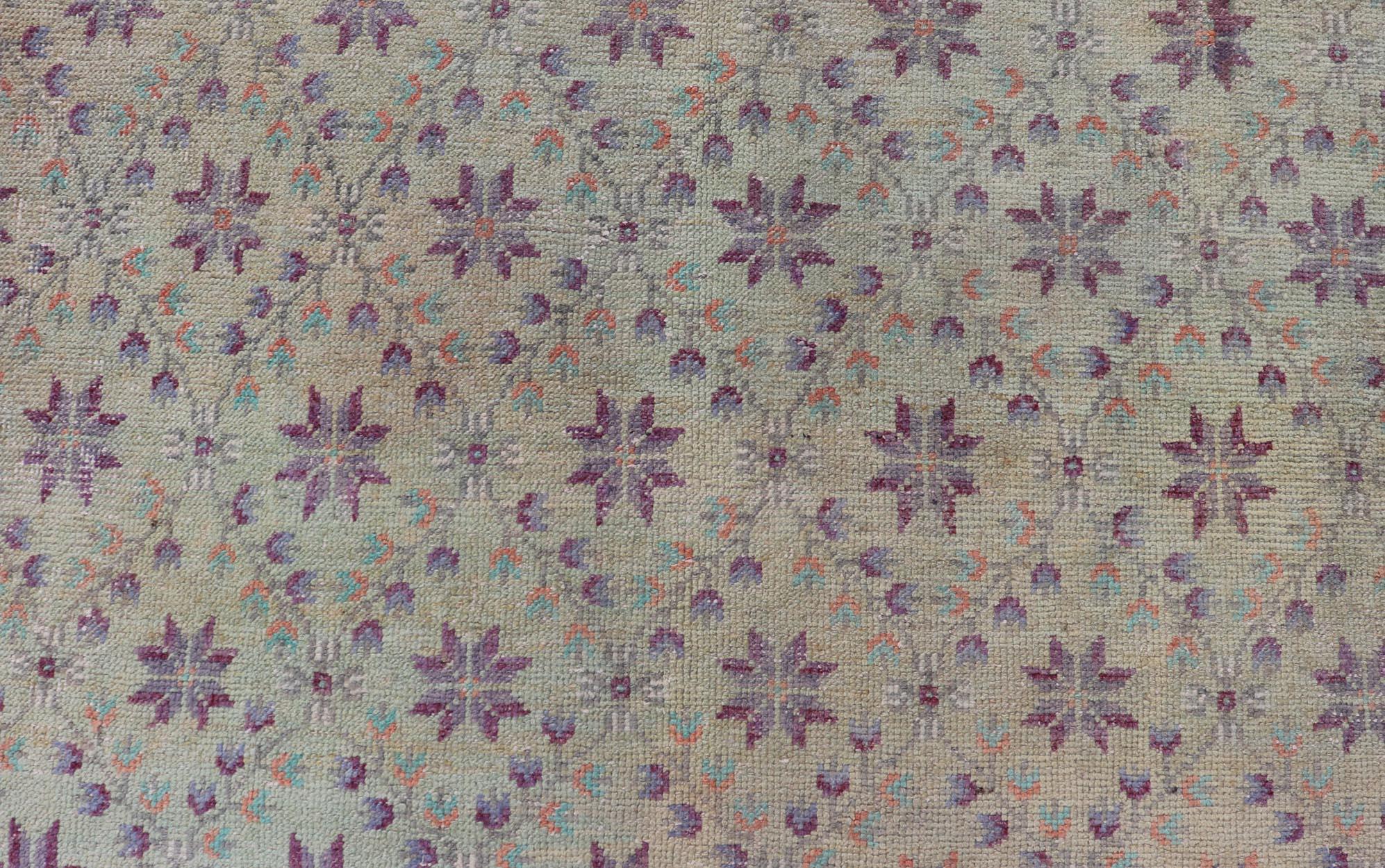 Vintage Turkish Oushak Konya-Tulu with Floral Blossoms and Latticework Design For Sale 1