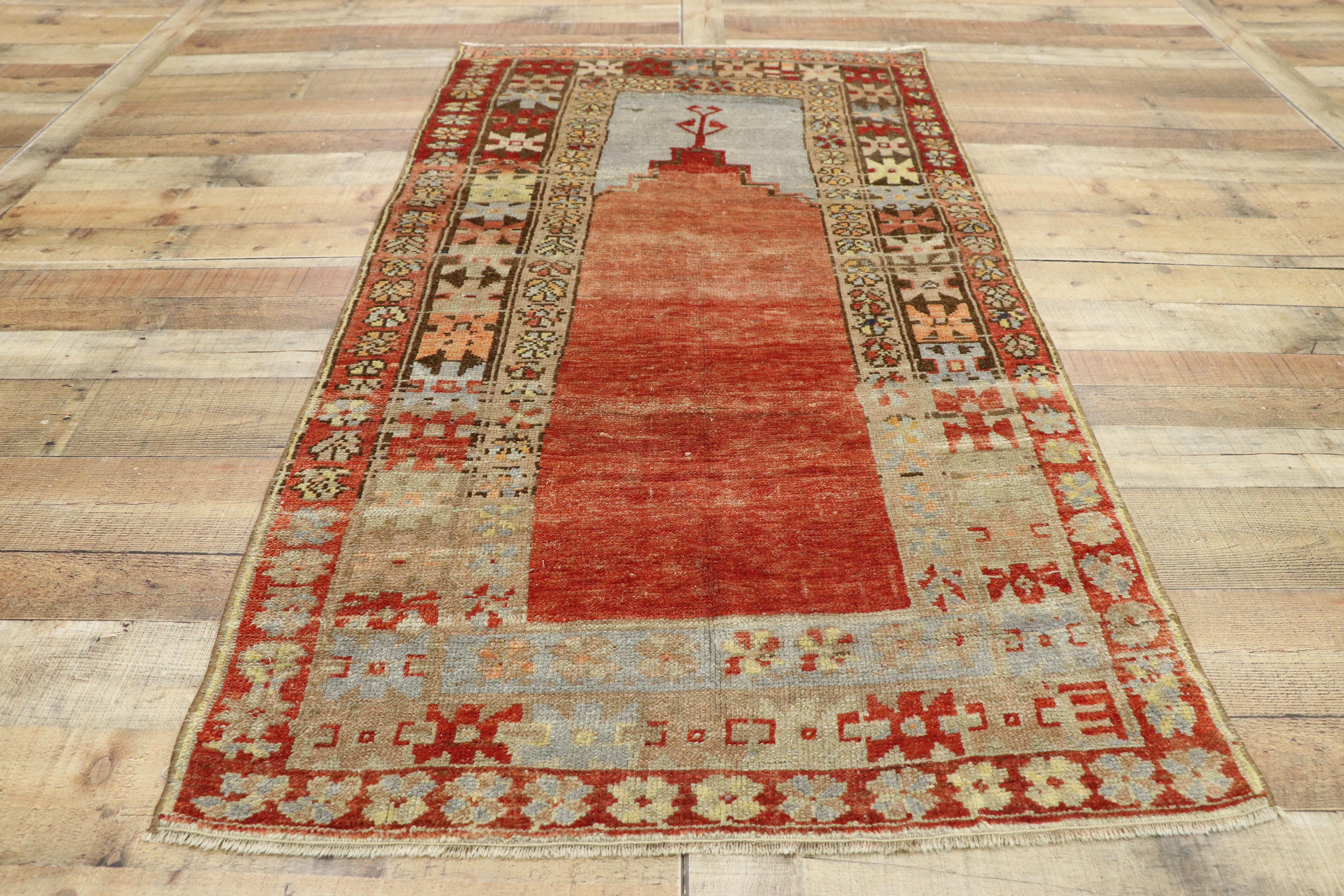 Vintage Turkish Oushak Prayer Rug, Anatolian Prayer Rug For Sale 1