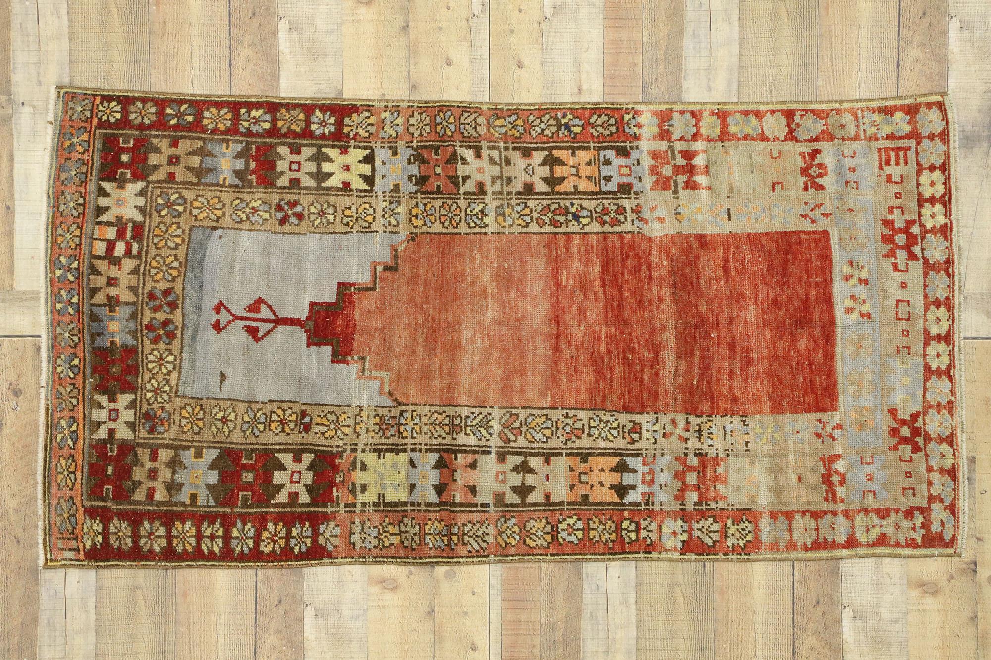 Vintage Turkish Oushak Prayer Rug, Anatolian Prayer Rug For Sale 2