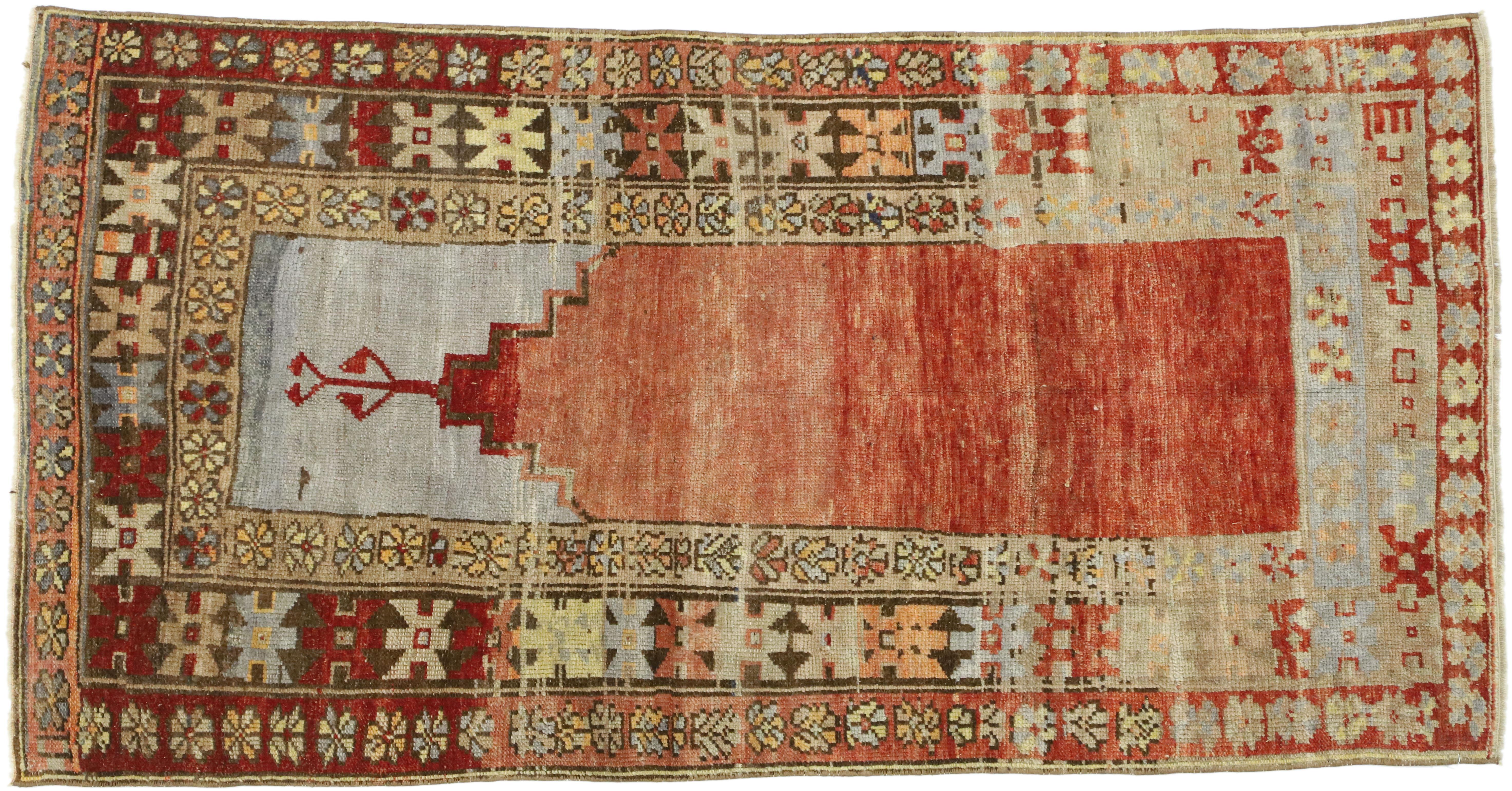 Vintage Turkish Oushak Prayer Rug, Anatolian Prayer Rug For Sale 3